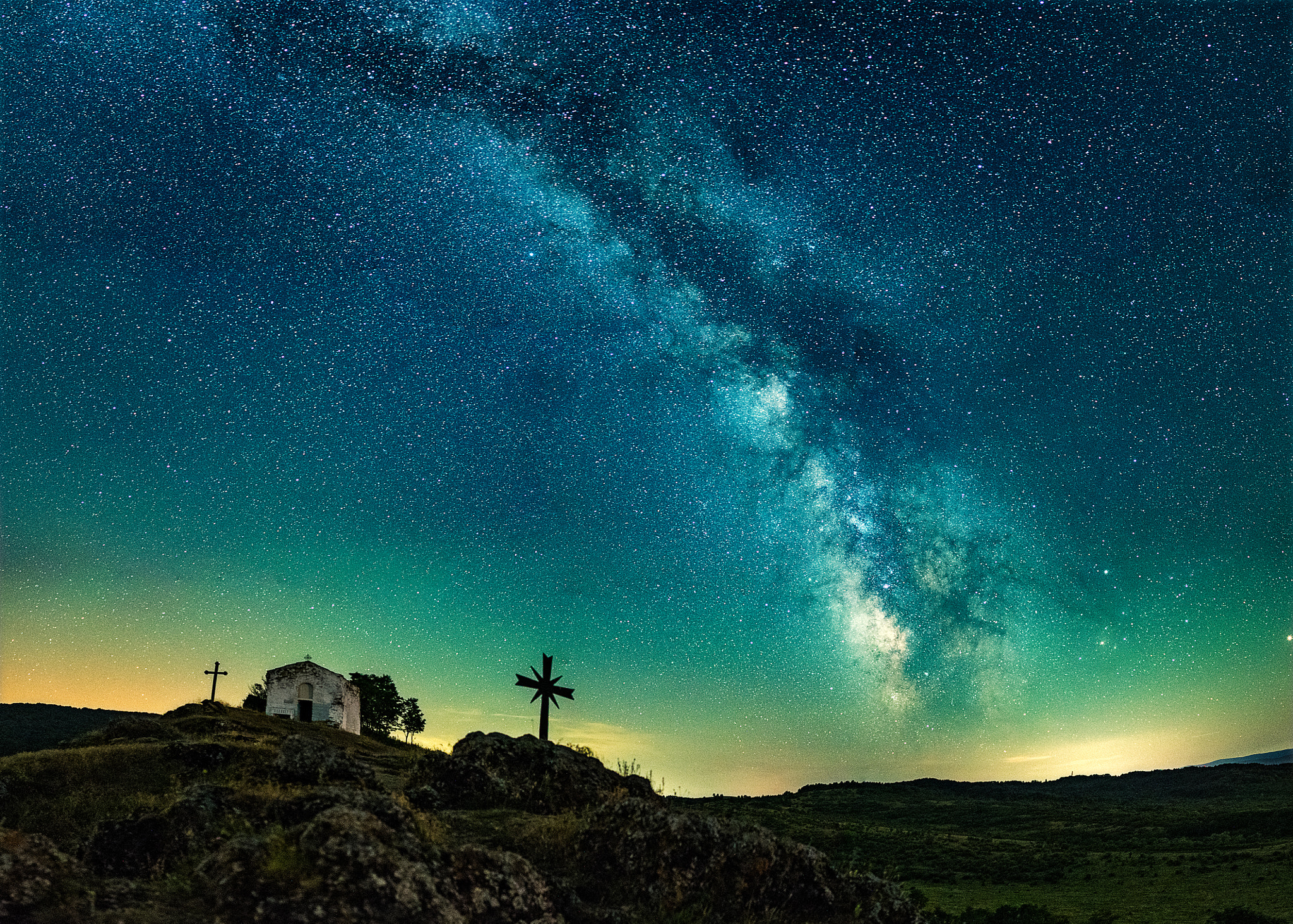 Samyang 12mm F2.8 ED AS NCS Fisheye sample photo. Night at pchelina photography