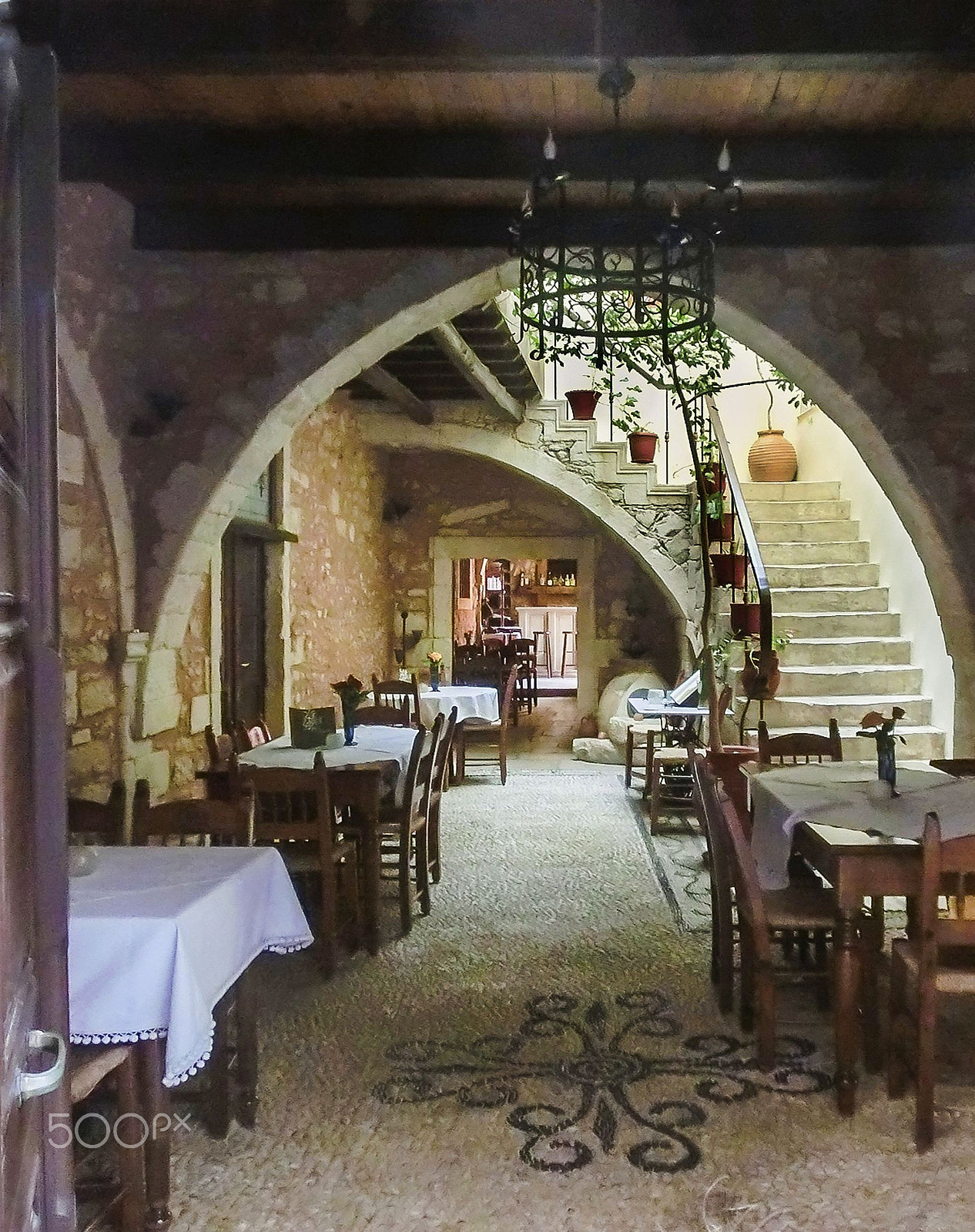 CASIO EX-ZR20 sample photo. Entrance restaurant crete greece photography