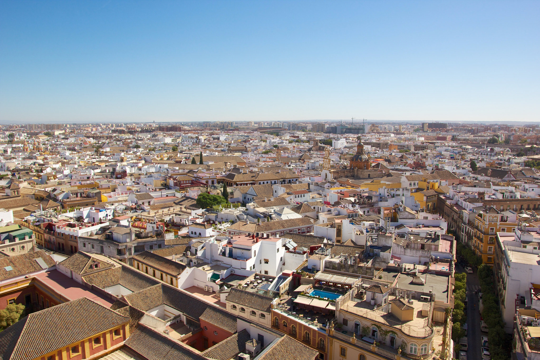 Canon EOS 60D + Sigma 17-70mm F2.8-4 DC Macro OS HSM sample photo. Sevilla from above photography