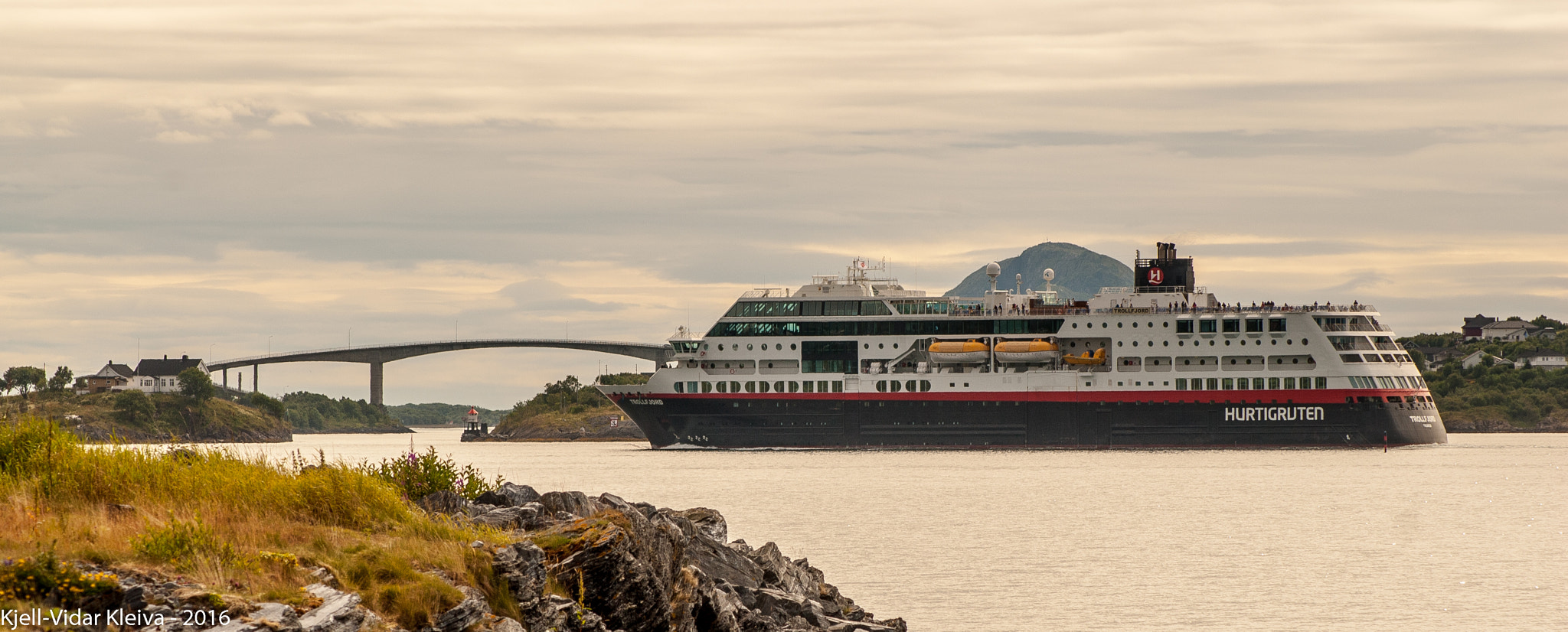 Nikon D200 sample photo. Hurtigruten brønnøysund 2016 photography