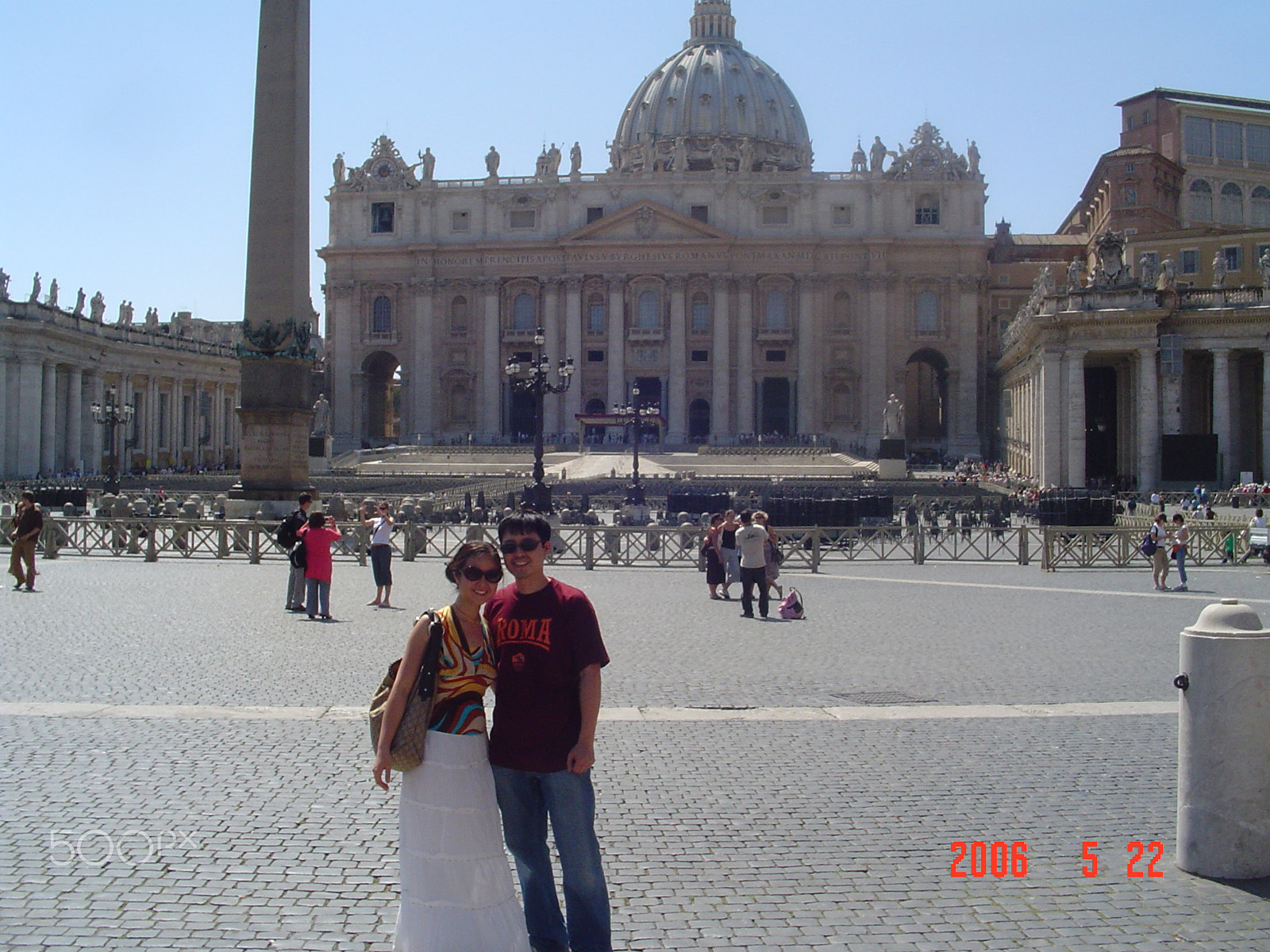 Sony DSC-P52 sample photo. Love in vatican city photography