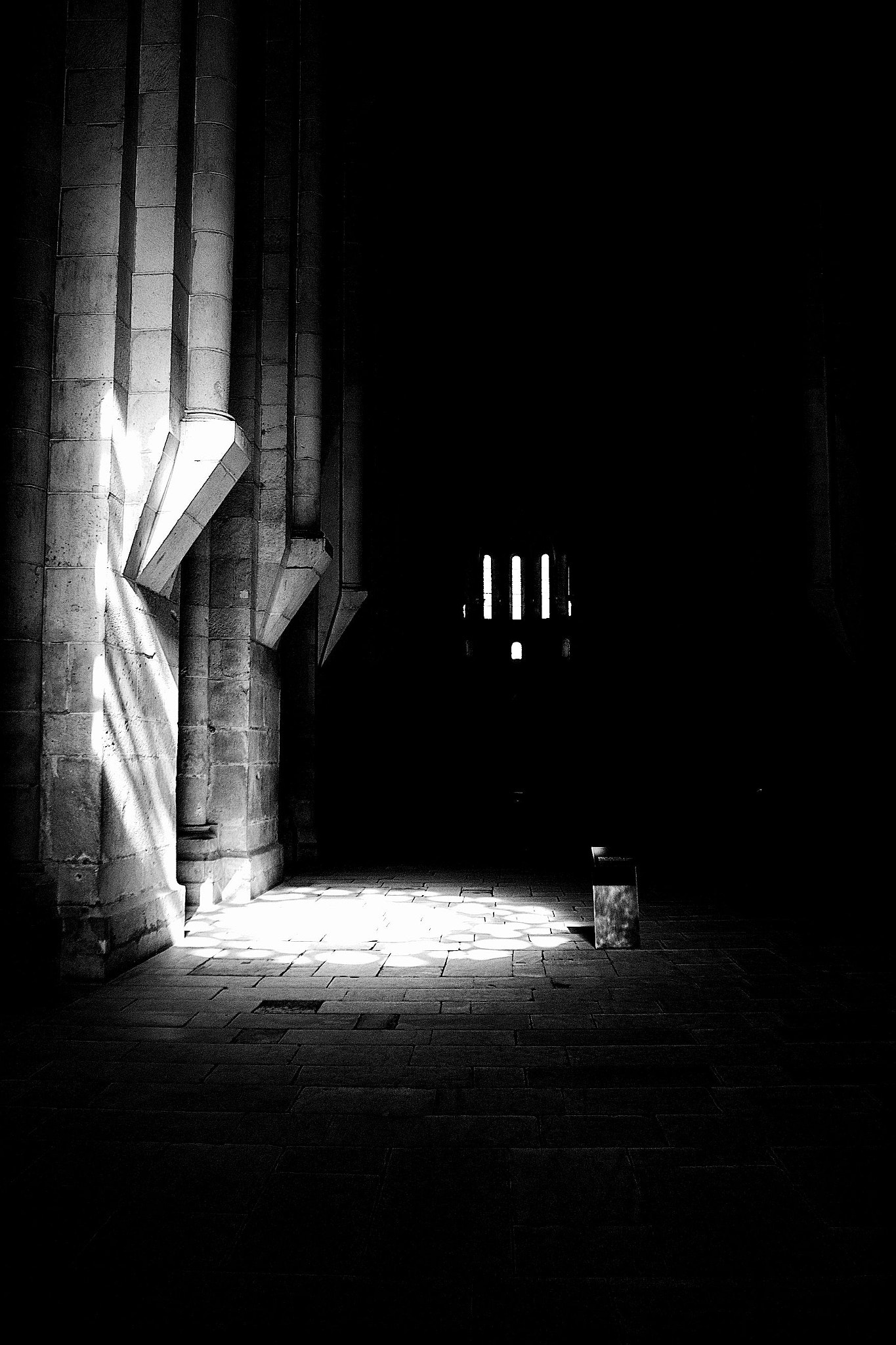 Sigma SD14 sample photo. Light and darkness photography