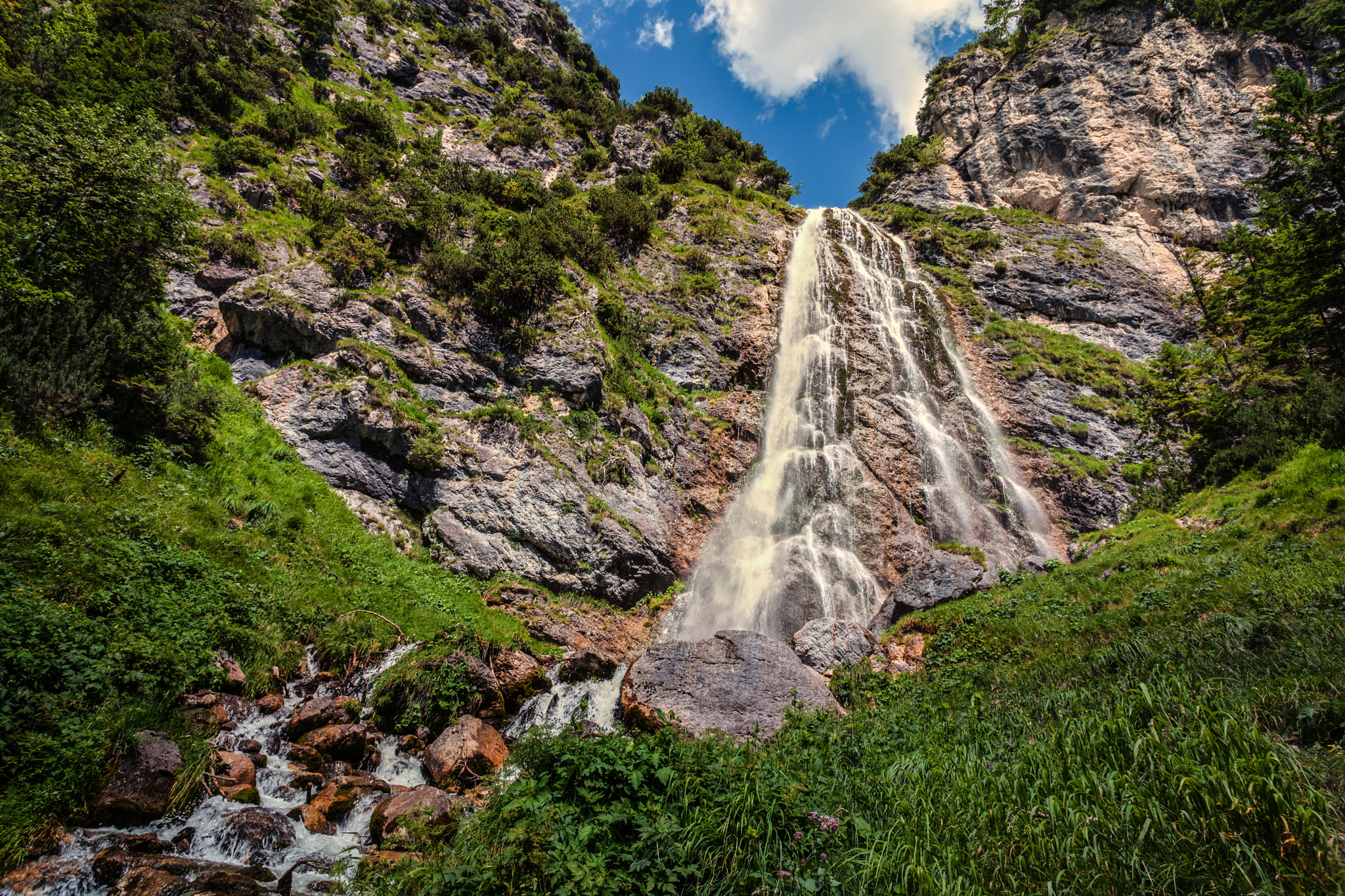 Canon EF 20mm F2.8 USM sample photo. Dalfaz wasserfall photography