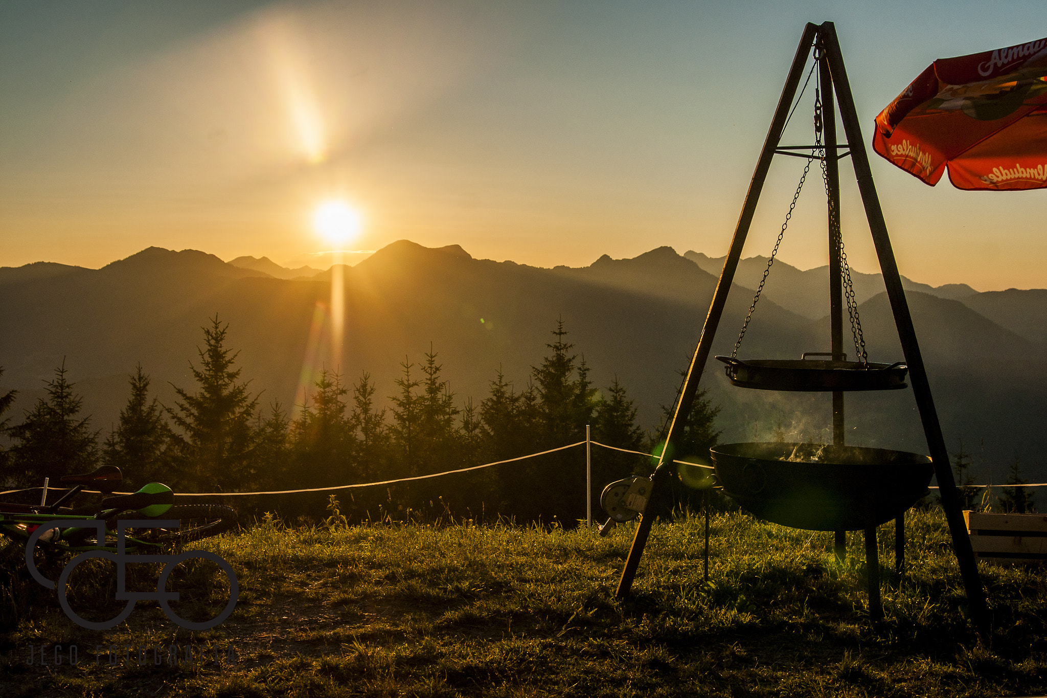 Sony Alpha DSLR-A700 + Sigma 17-70mm F2.8-4.5 (D) sample photo. Austrian border, inn valley. photography