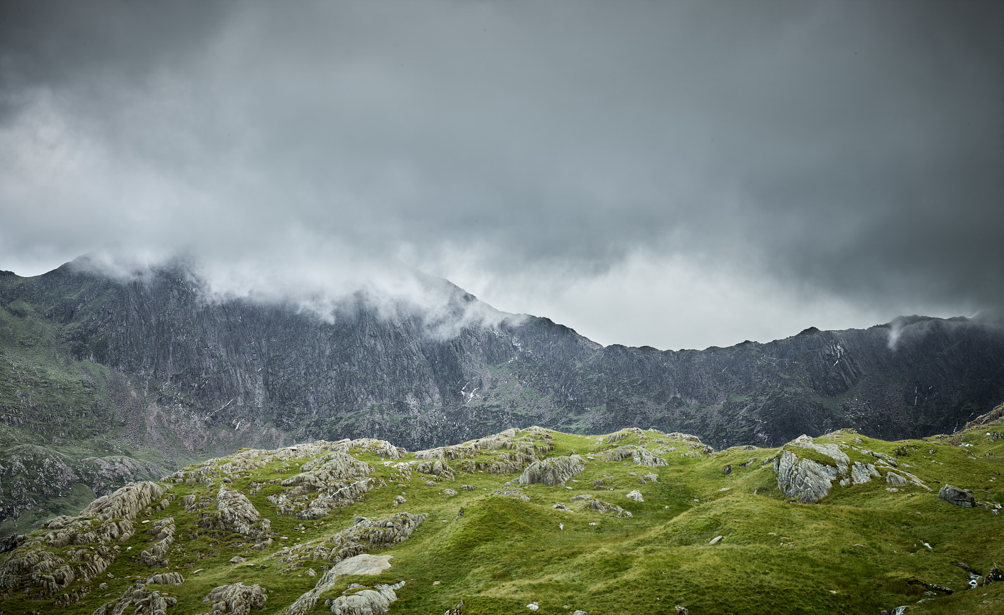 Phase One IQ160 sample photo. Snowdonia rock lines photography