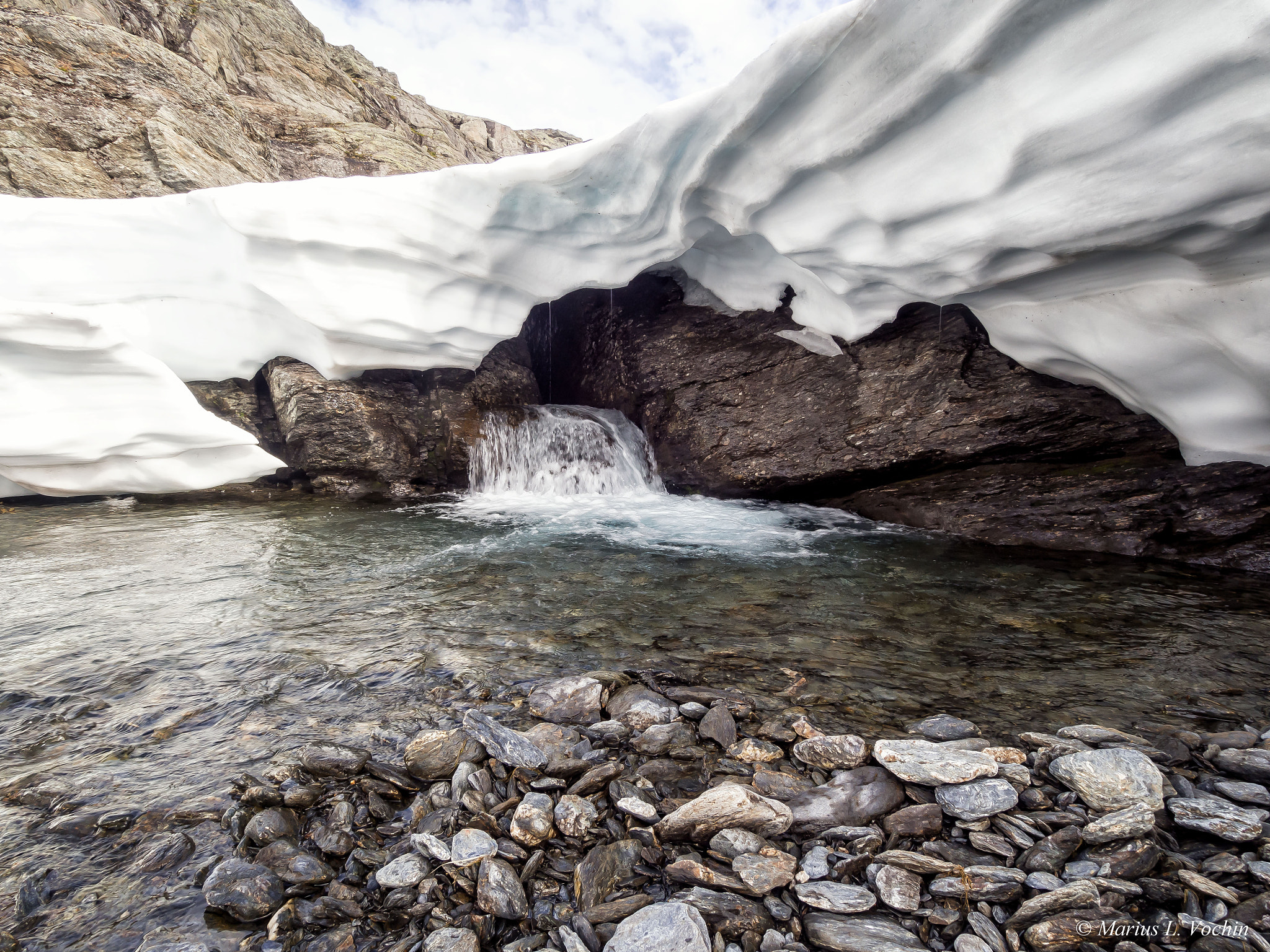 Olympus OM-D E-M10 II + OLYMPUS M.9-18mm F4.0-5.6 sample photo. Hardangervidda national park - waterfall photography