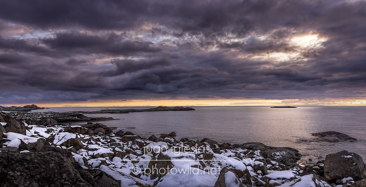 Canon EF 16-35mm F2.8L USM sample photo. Sunset at lofoten islands, norway photography