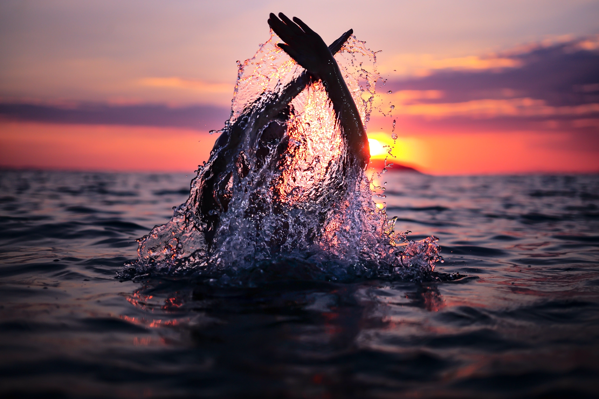 Leica APO-Summicron-M 50mm F2 ASPH sample photo. Water dance photography