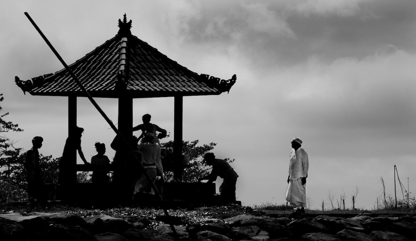 Panasonic Lumix DMC-GH4 + LEICA DG 100-400/F4.0-6.3 sample photo. Sanur beach photography