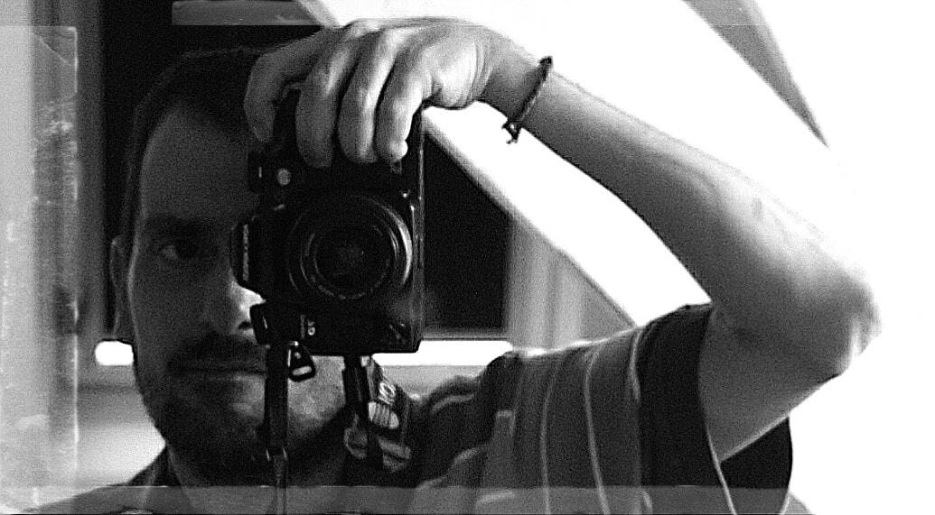Minolta AF 35-70mm F3.5-4.5 [II] sample photo. Bw potrait photography