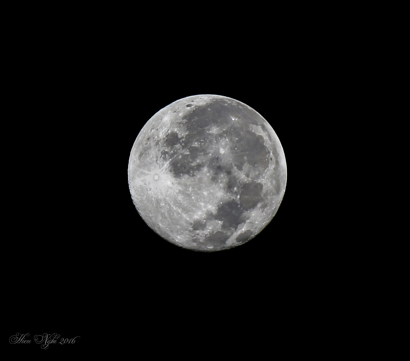 Canon EOS 6D + Canon EF 70-200mm F2.8L IS II USM sample photo. Full moon of june photography