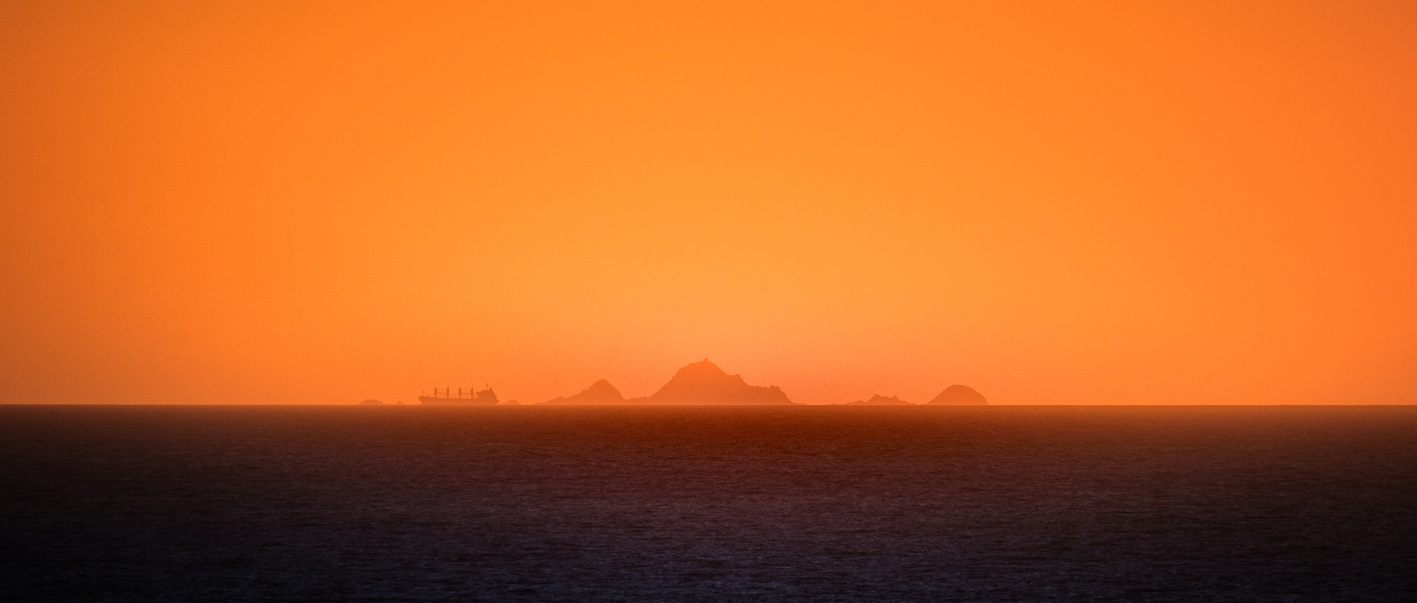 Fujifilm XF 100-400mm F4.5-5.6 R LM OIS WR sample photo. Farallon islands 02 photography