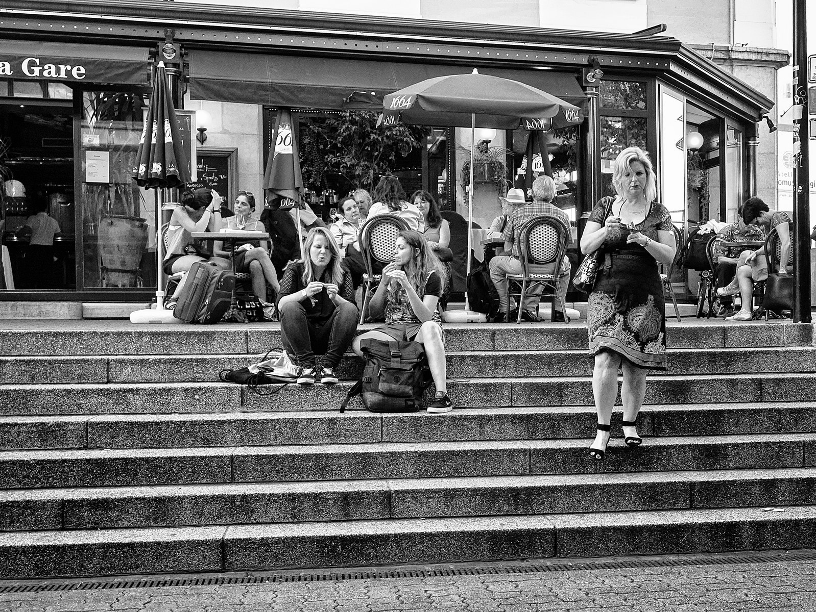 Panasonic Lumix DMC-GF7 sample photo. Attente ... photography