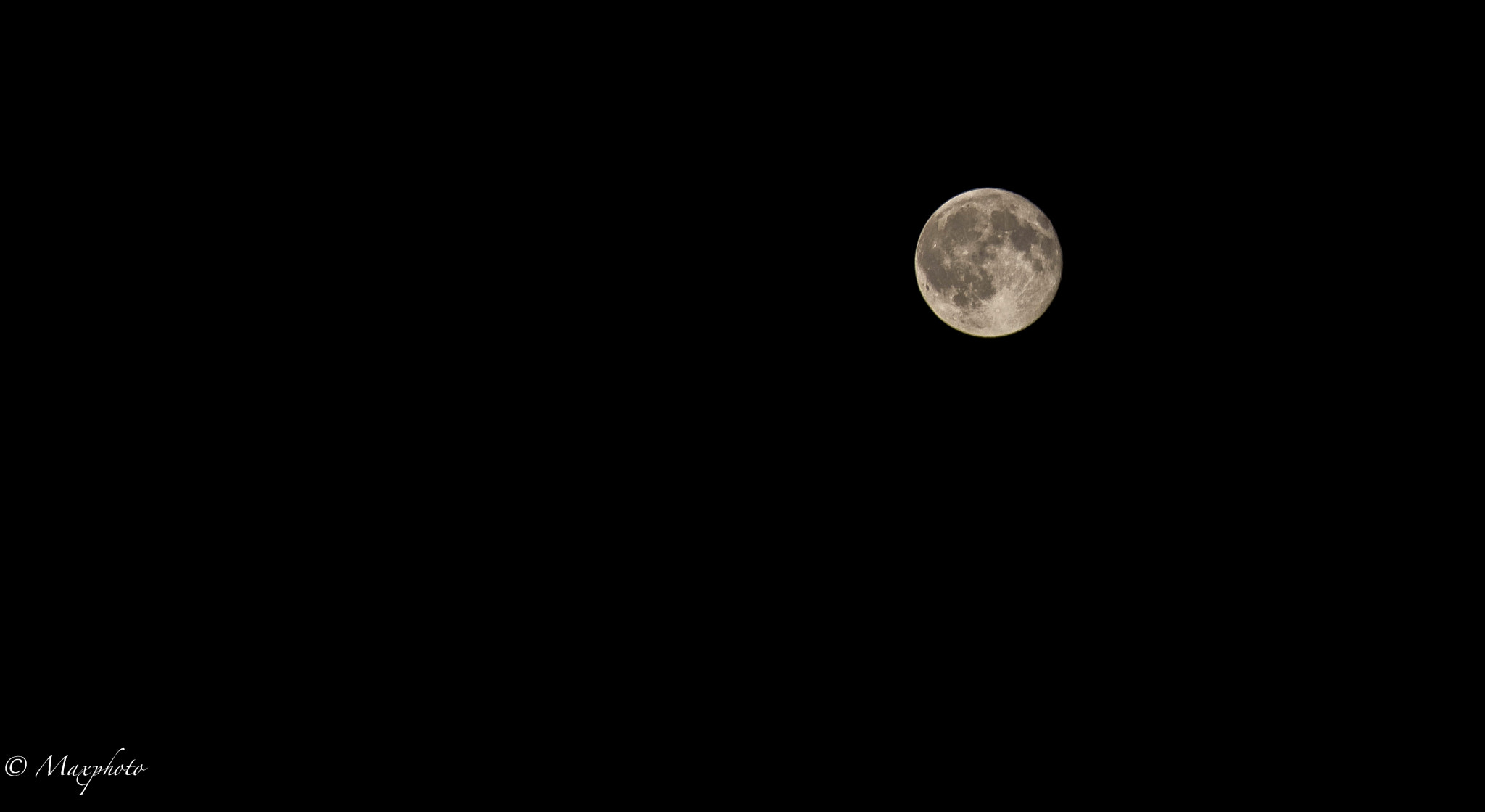 Canon EOS 6D + Tamron AF 28-300mm F3.5-6.3 XR Di VC LD Aspherical (IF) Macro sample photo. Moon photography