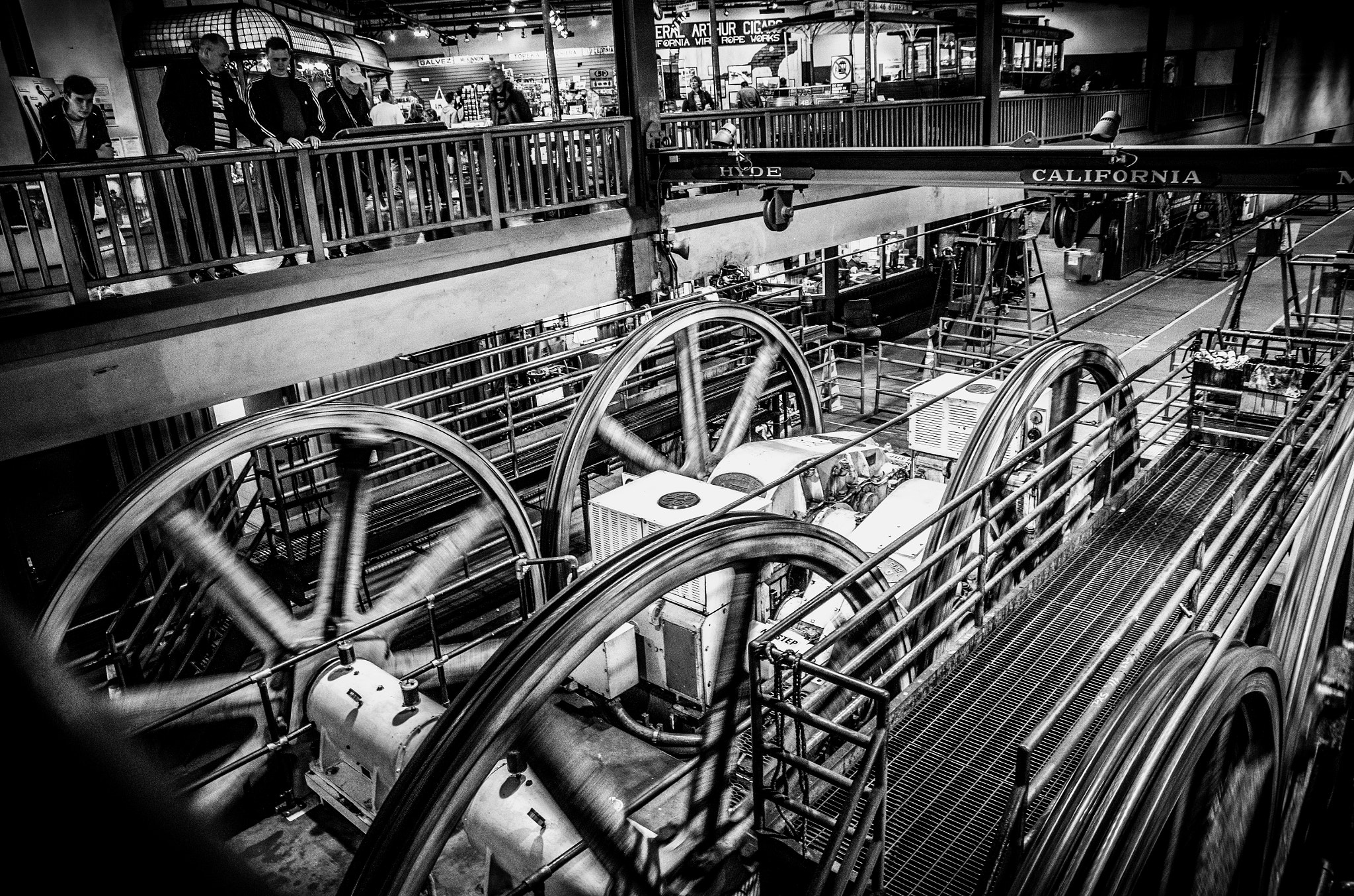Pentax K-50 sample photo. Movement photography