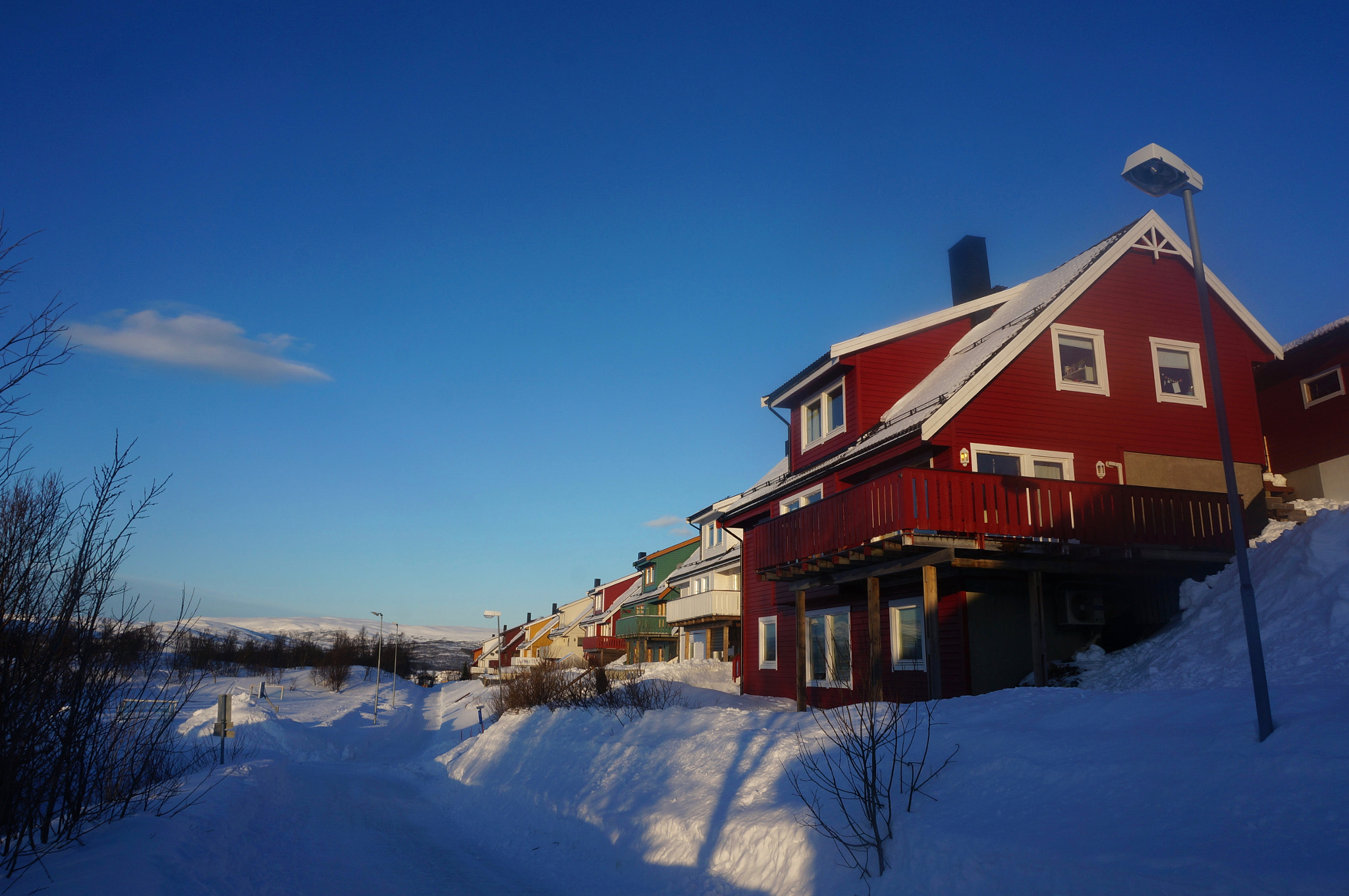 Sony Alpha NEX-6 + Sony E 18-50mm F4-5.6 sample photo. Latitude 69.69°n photography