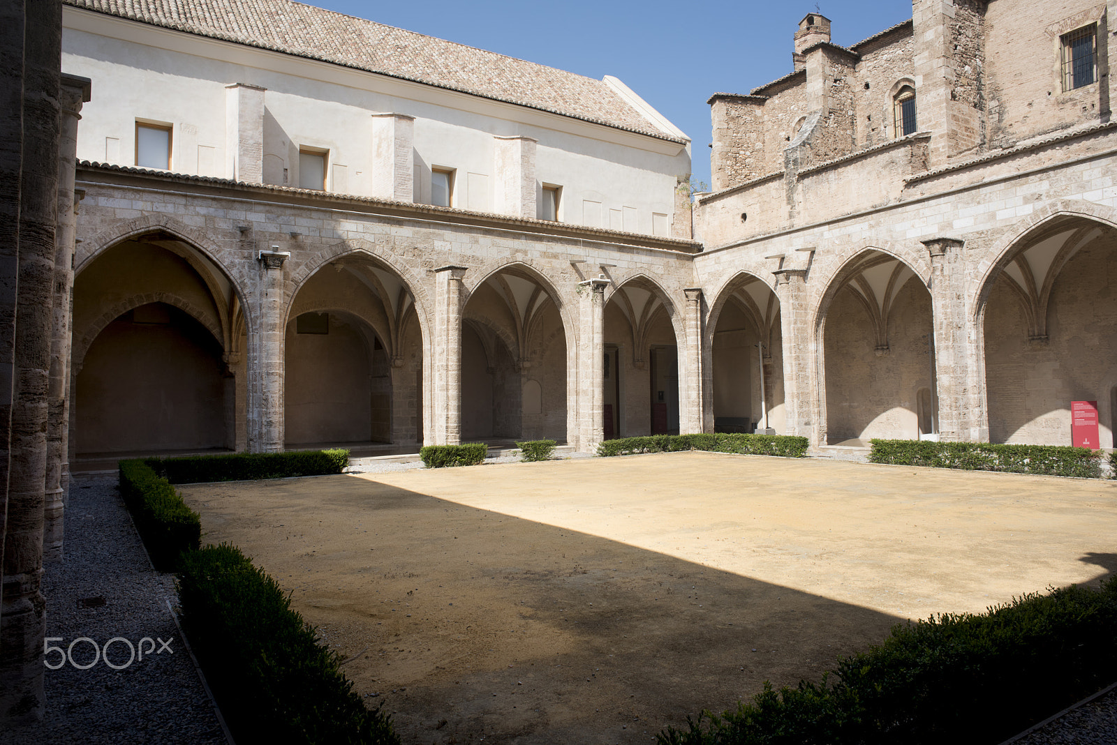 Nikon D810 + Nikon AF Nikkor 24mm F2.8D sample photo. Museo de carmen, valencia, spain. photography