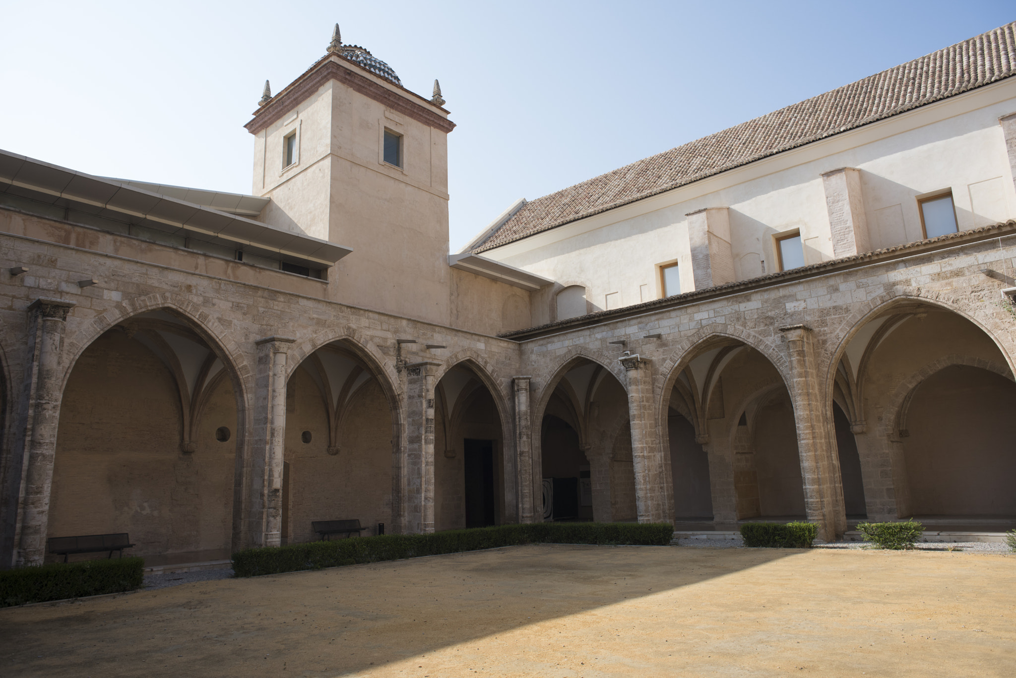 Nikon D810 + Nikon AF Nikkor 24mm F2.8D sample photo. Museo de carmen, valencia, spain photography