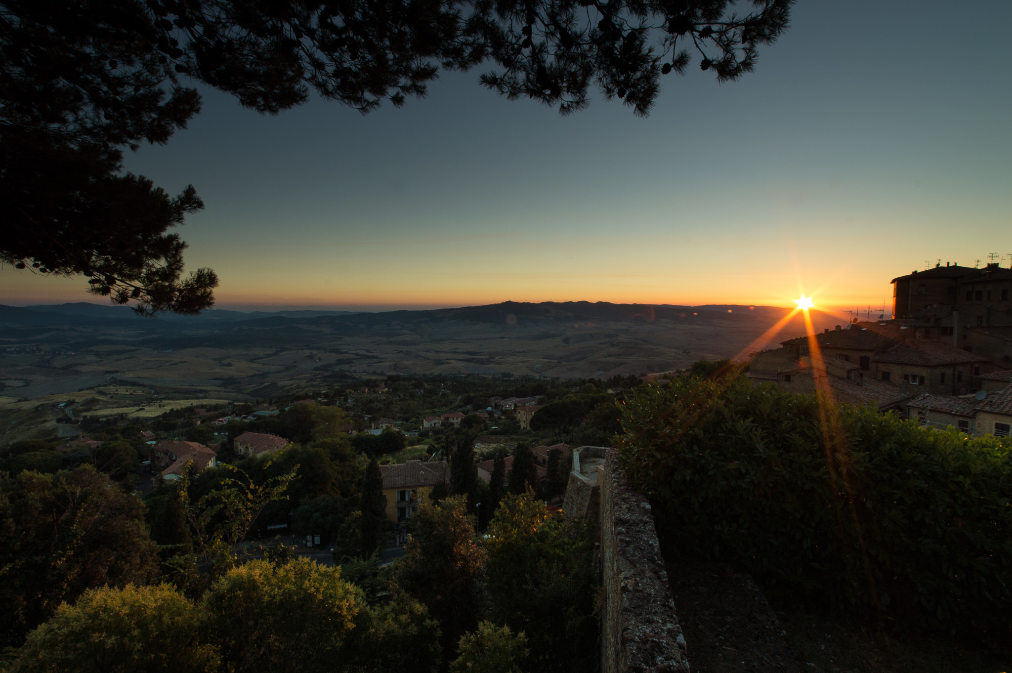 Samyang 14mm F2.8 ED AS IF UMC sample photo. Bye volterra photography