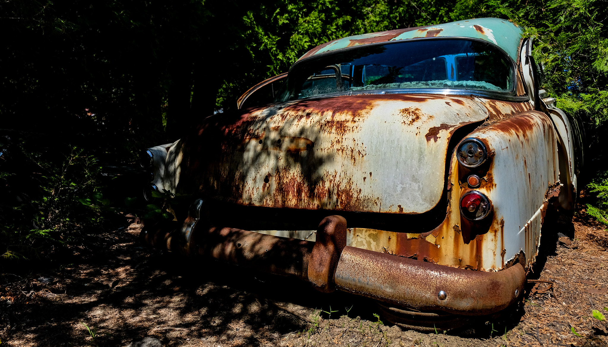 Fujifilm X-E2 + Fujifilm XF 16-55mm F2.8 R LM WR sample photo. Rusting photography