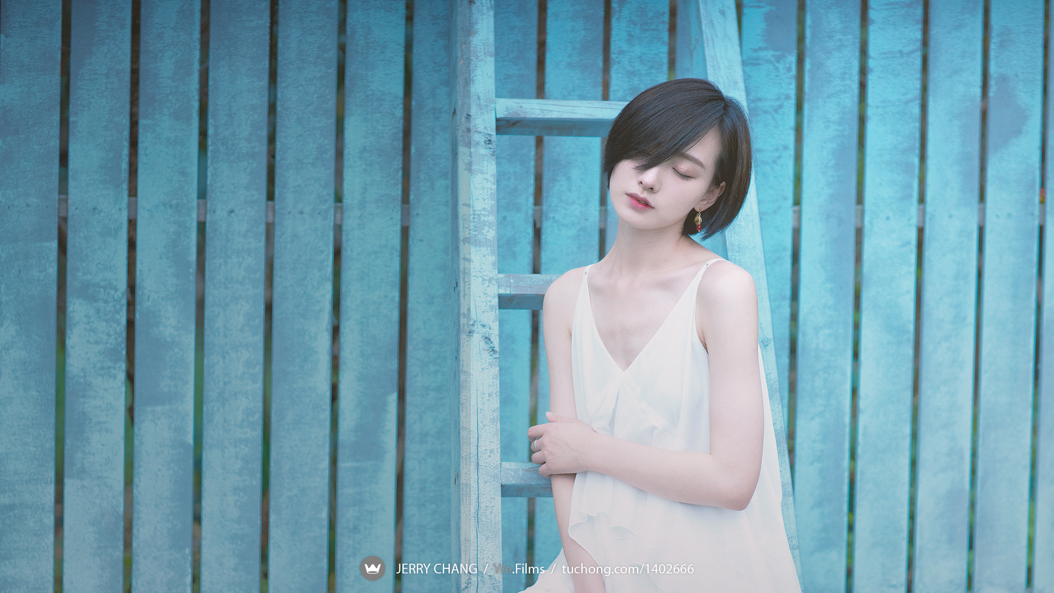 Canon EF 85mm F1.2L II USM sample photo. Summer girl photography