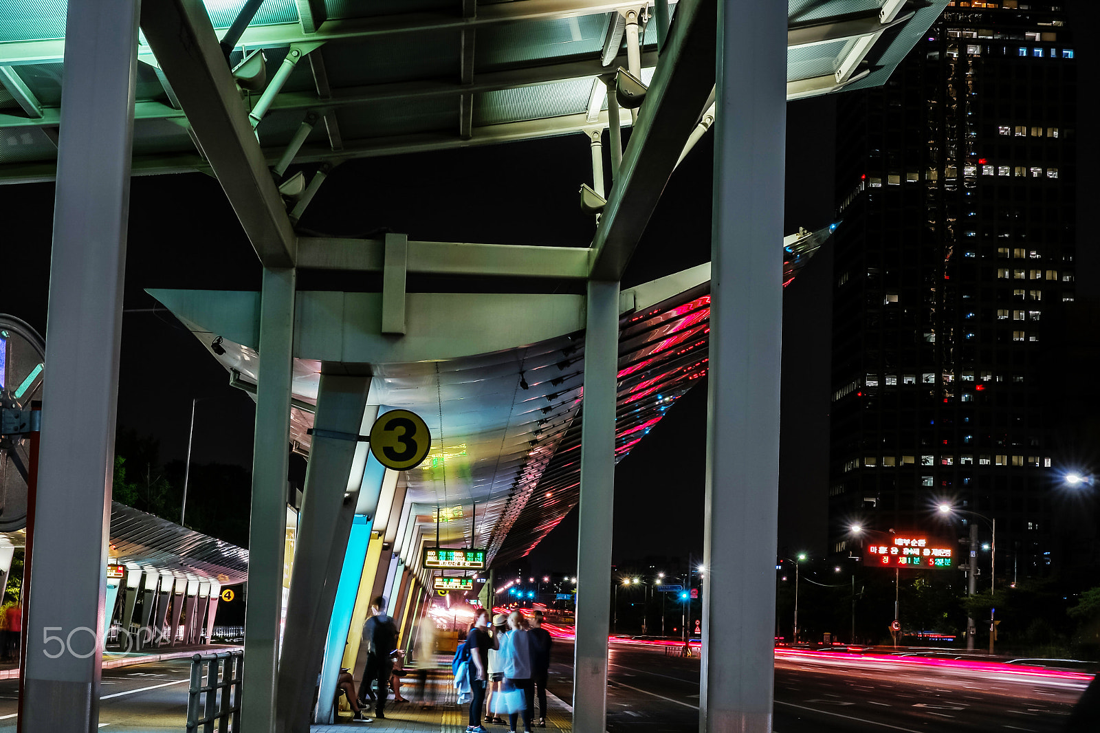 Saumsun NX 16-50mm F2-2.8 S ED OIS sample photo. Yeouido night view photography