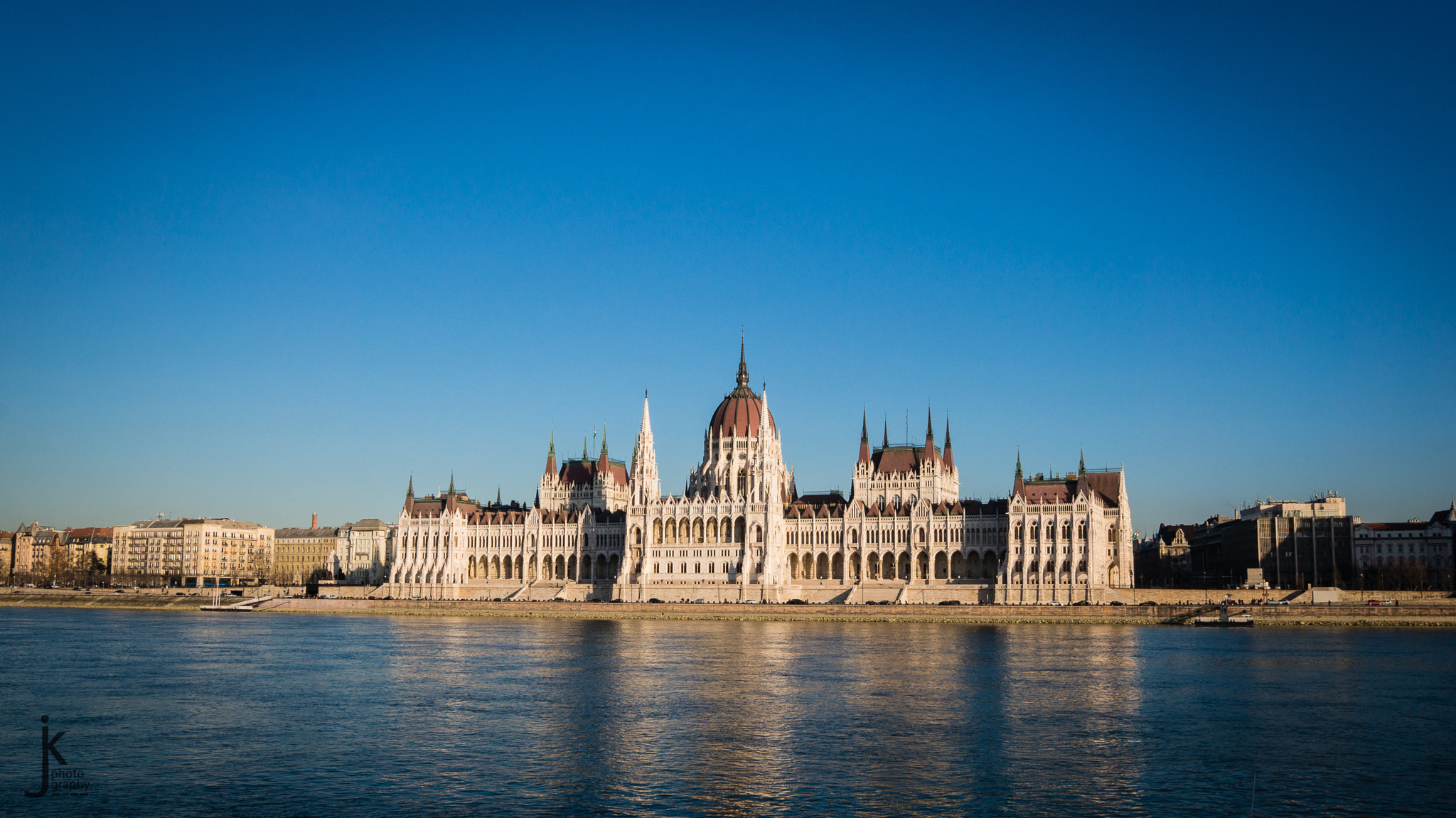 Sony Alpha NEX-5R + Sigma 19mm F2.8 EX DN sample photo. House of parliament photography