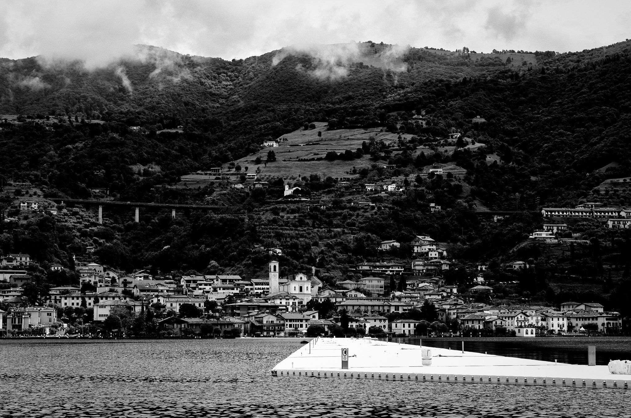 Pentax K-5 IIs sample photo. Prima di christo- iseo floating piers photography