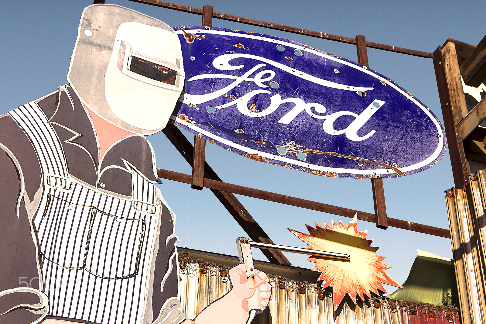Canon EOS-1D Mark IV sample photo. Toms welding ford welder sign (barstow, ca) photography