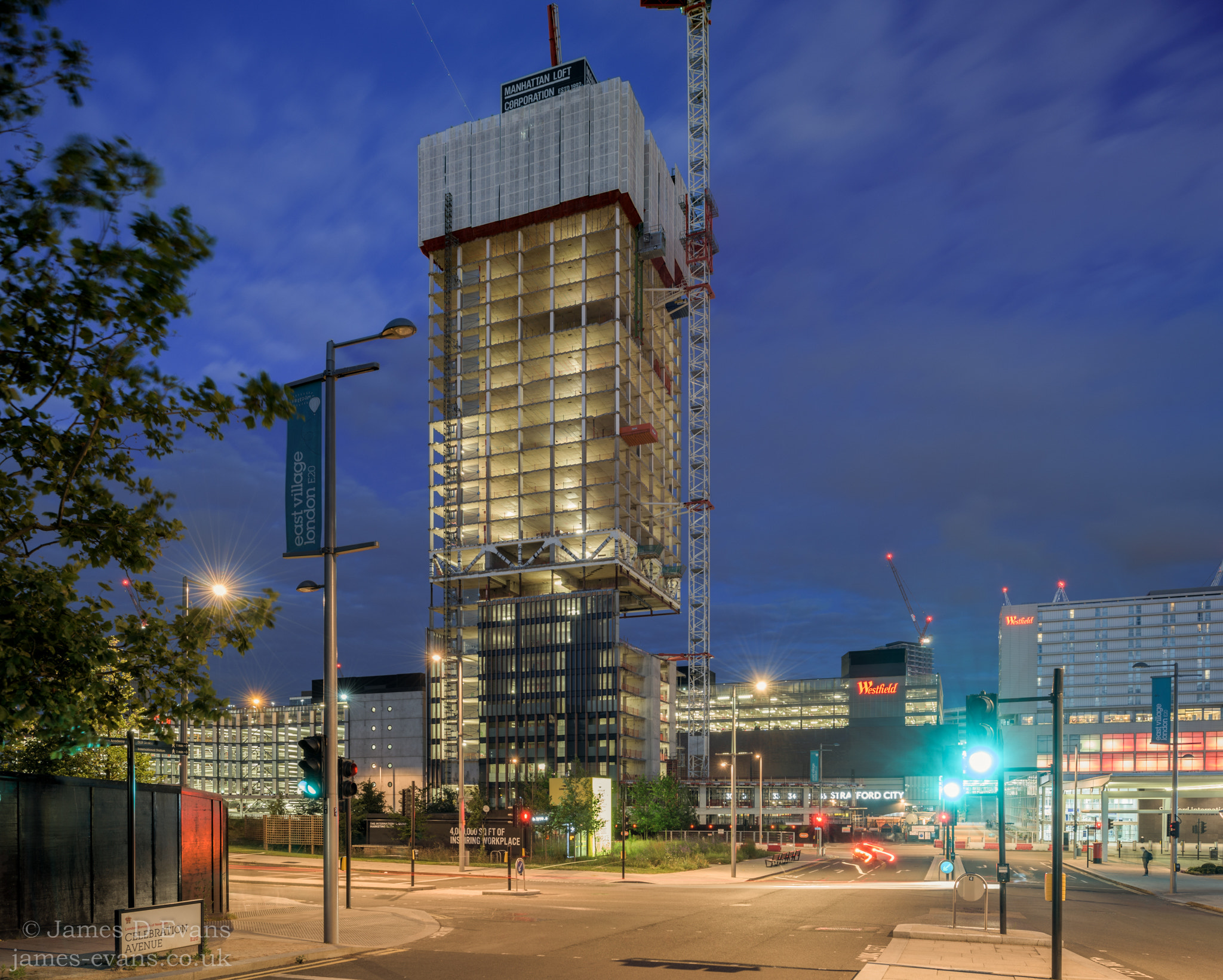 Nikon D750 + Nikon PC-E Nikkor 24mm F3.5D ED Tilt-Shift sample photo. Manhattan loft gardens photography