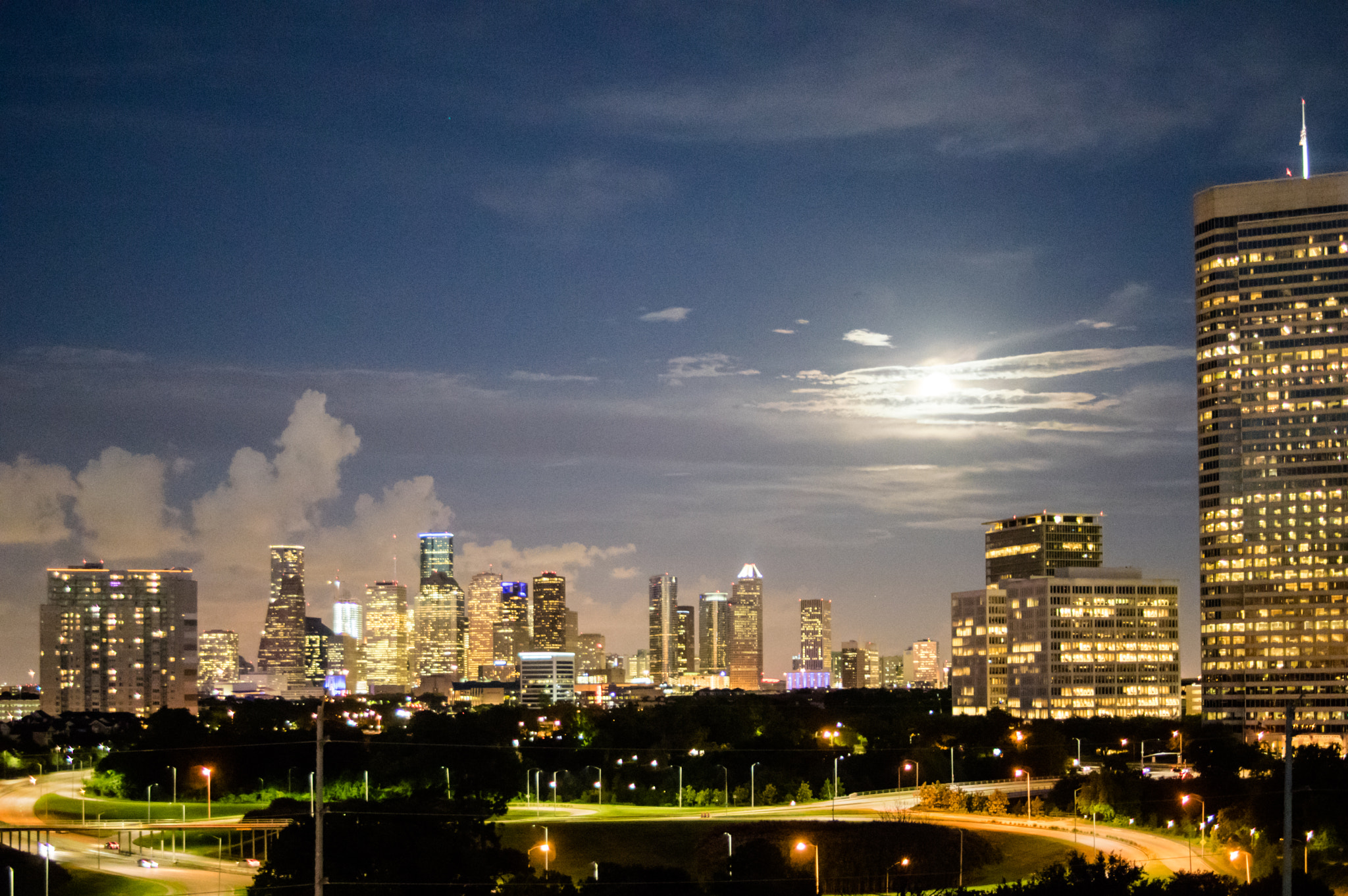 Pentax K-3 sample photo. Houston under the moon photography