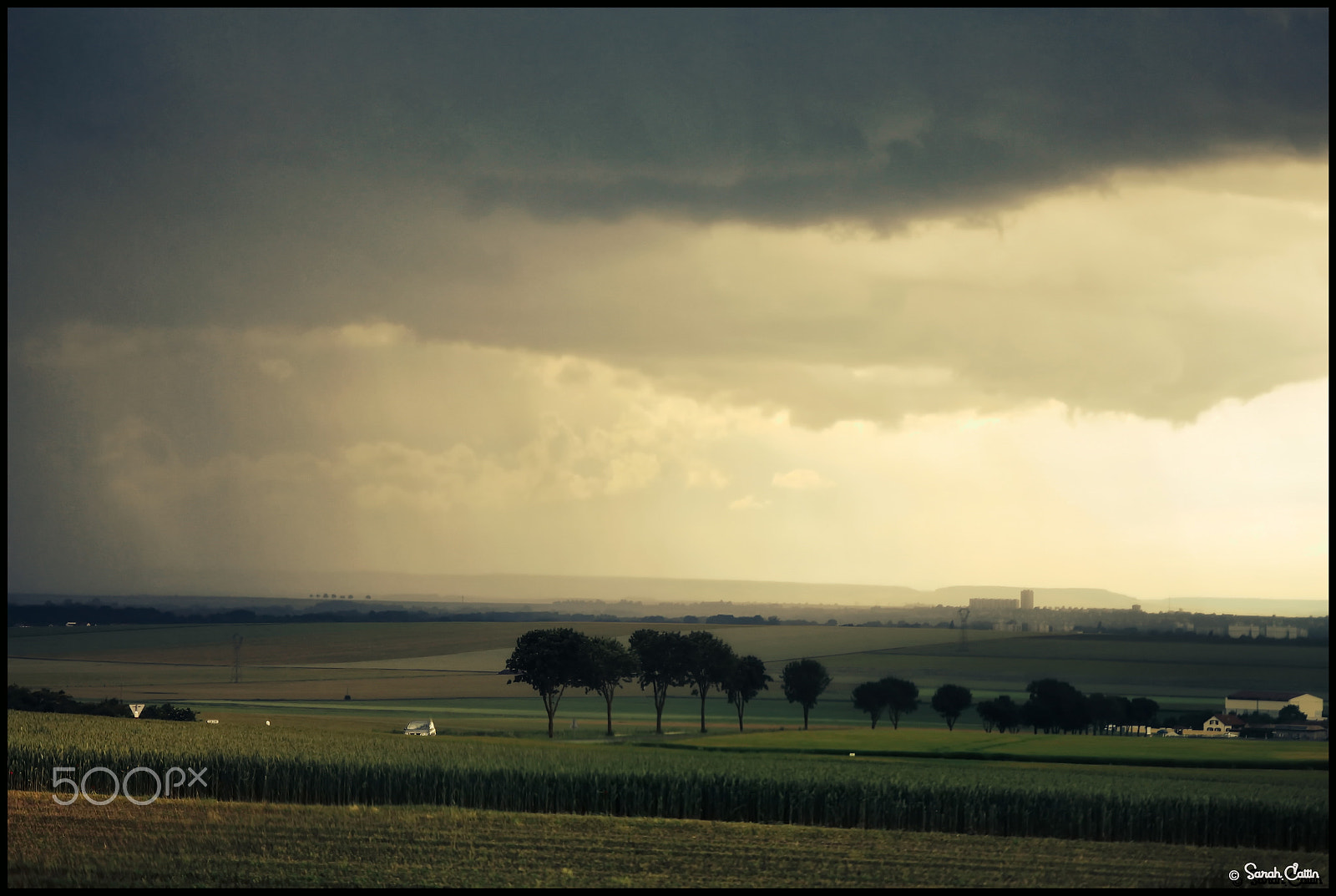 Canon EF 100-300mm f/5.6 sample photo. Orage de juin sur châlons en champagne photography