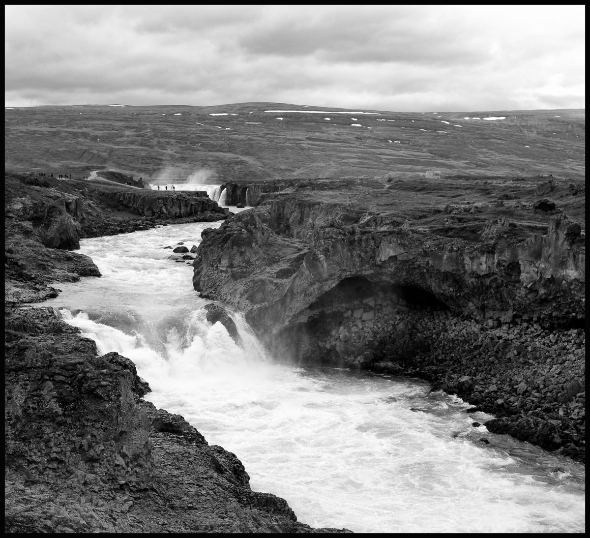 Pentax 645D + smc PENTAX-FA 645 45-85mm F4.5 sample photo. Goðafoss photography