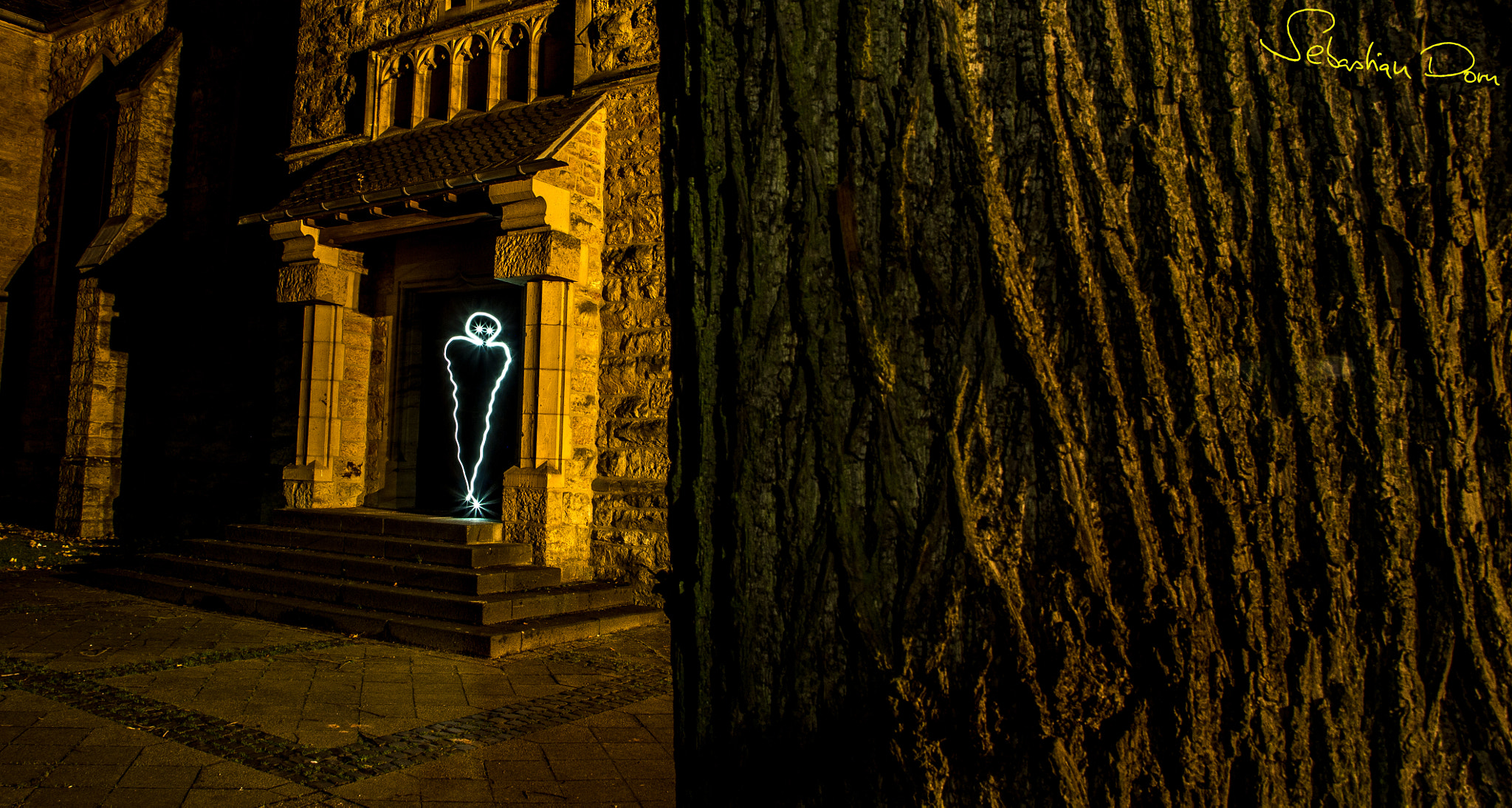 Canon EF 20-35mm F3.5-4.5 USM sample photo. Ghost photography