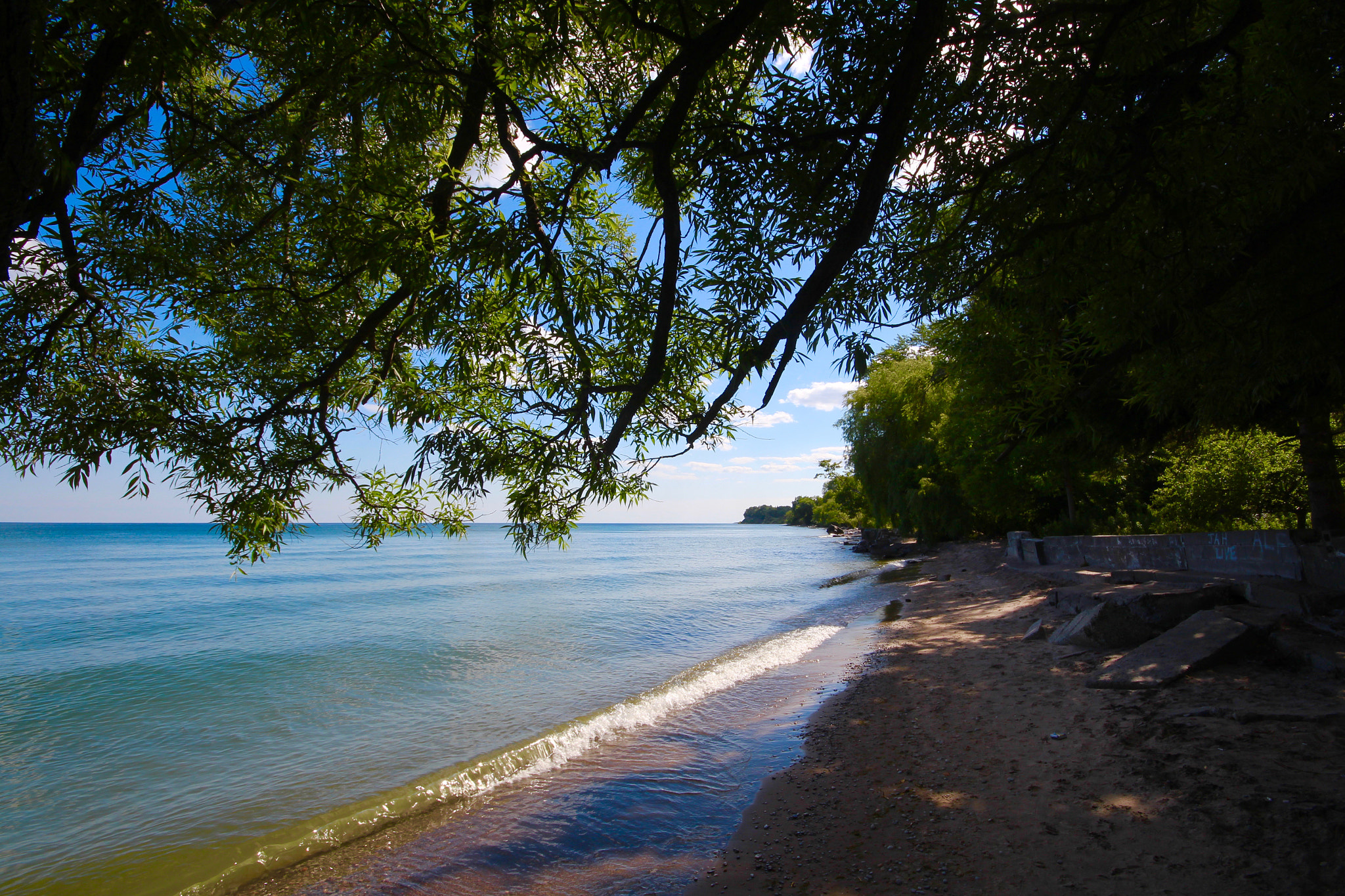 Sigma 10-20mm F4-5.6 EX DC HSM sample photo. Quiet beach photography