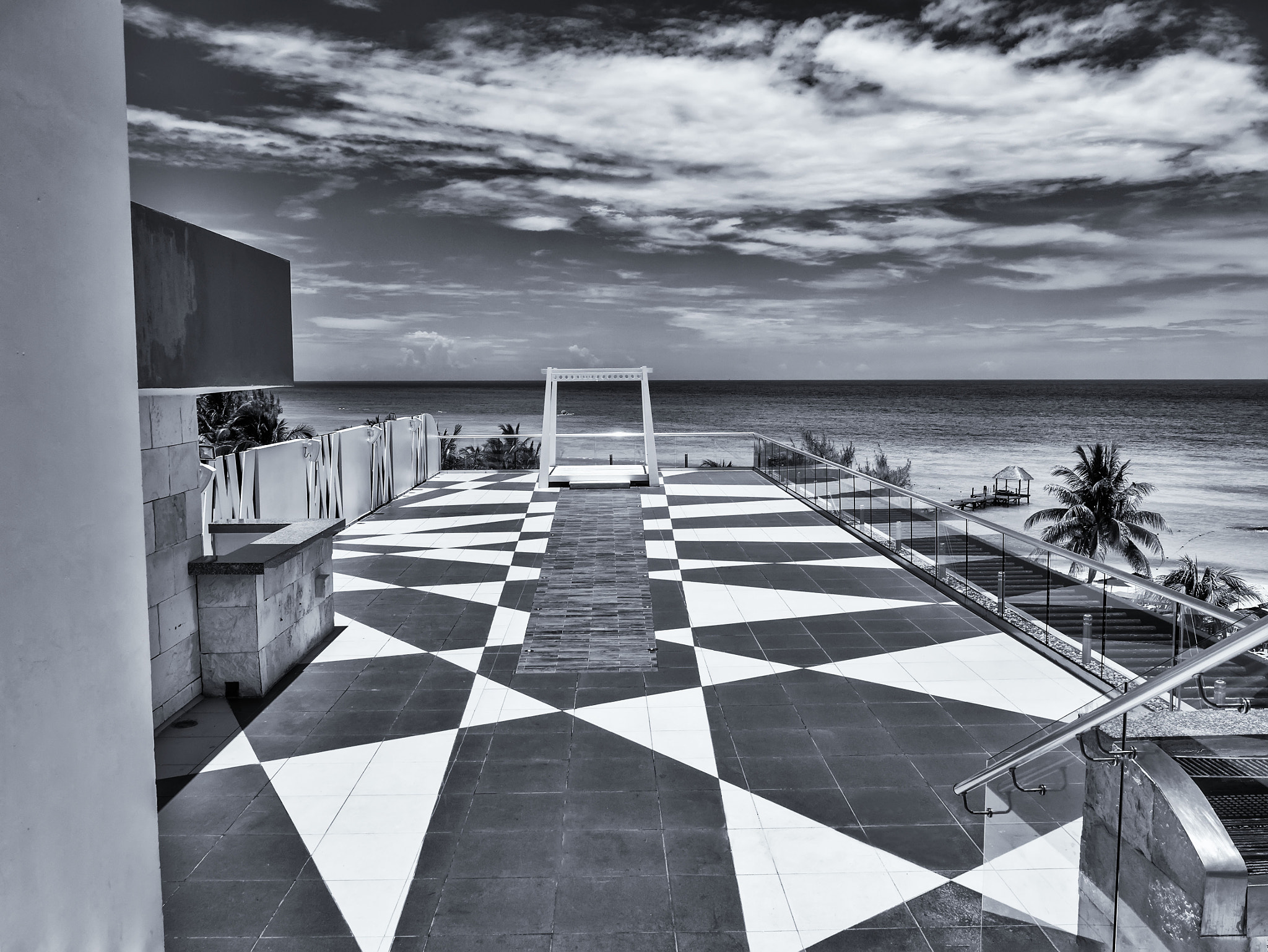 Panasonic Lumix DMC-GX1 sample photo. Cancun-azul fives photography