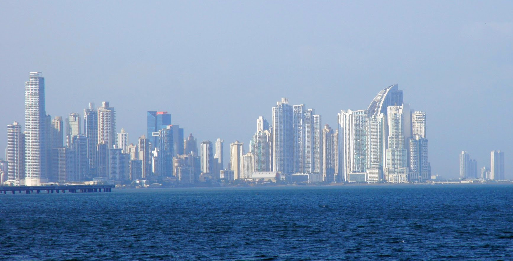 Sony DT 16-105mm F3.5-5.6 sample photo. Panama bay photography
