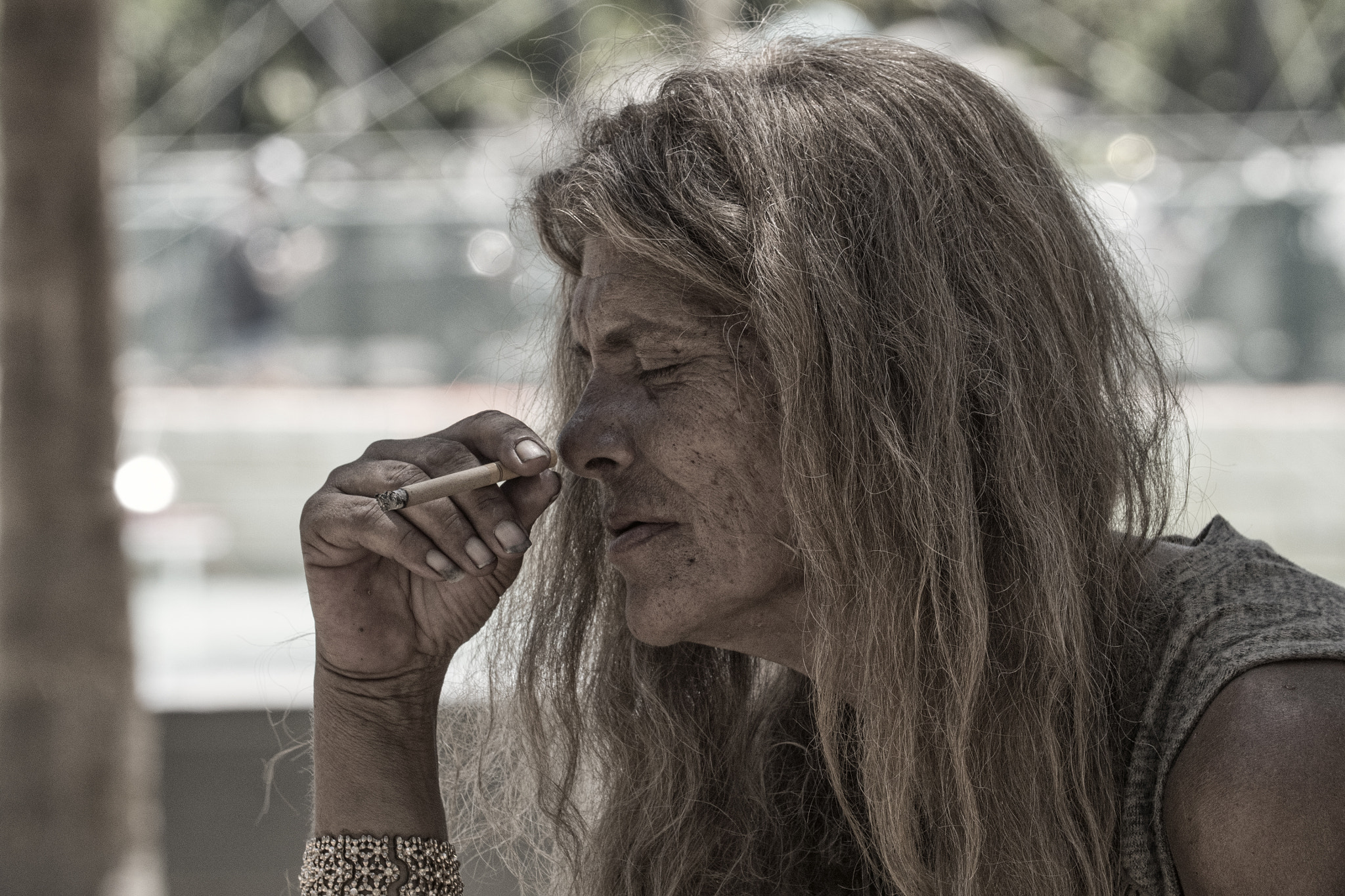 Panasonic Lumix DMC-GH4 sample photo. Hard life photography