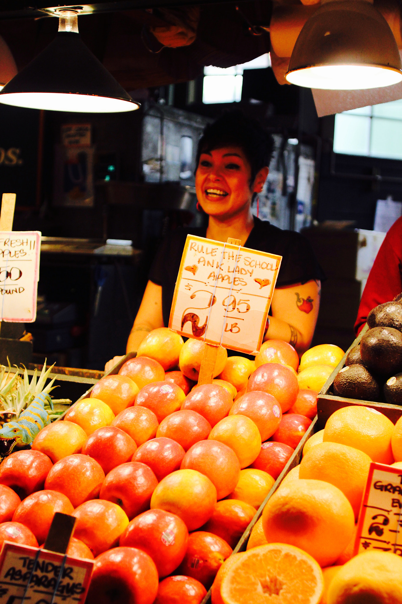 Canon EF 20-35mm f/2.8L sample photo. Vivacious fruit girl photography