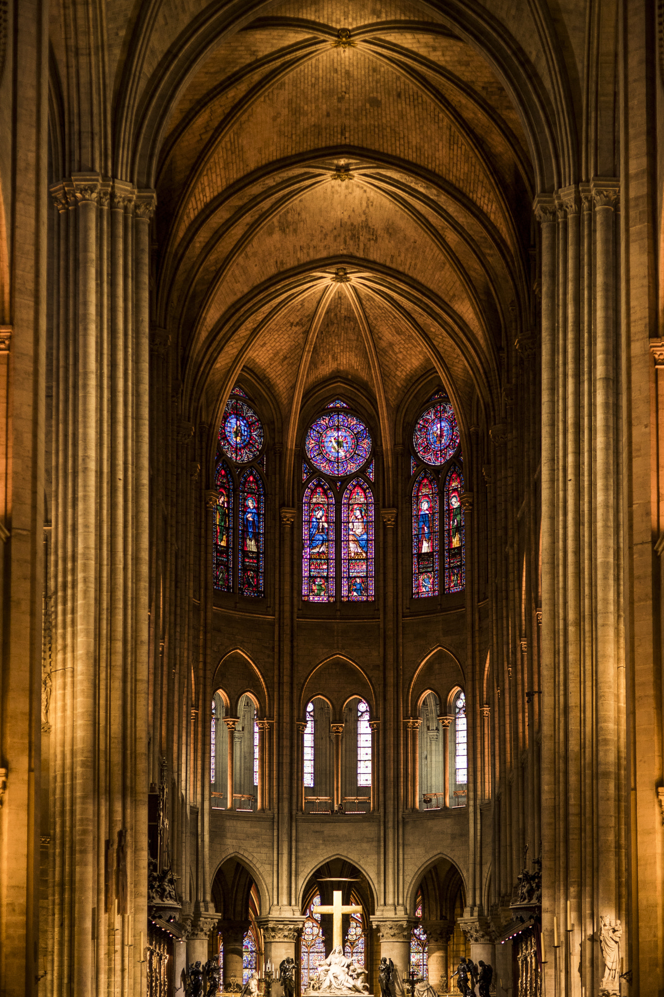 Sony a7 II + Sigma 85mm F1.4 EX DG HSM sample photo. Notre dame in paris photography