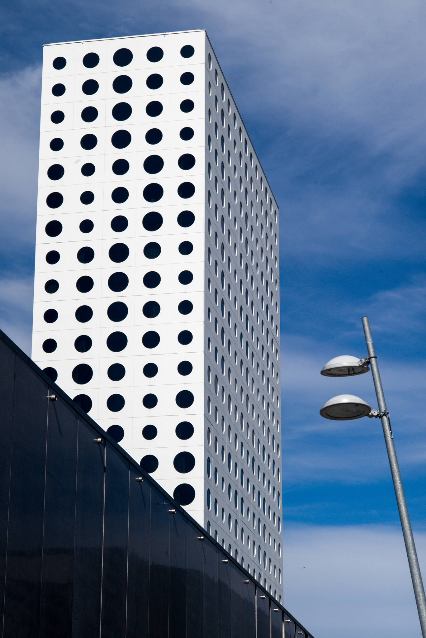 Leica APO-Summicron-M 90mm F2 ASPH sample photo. Stockholm - quality hotel friends photography