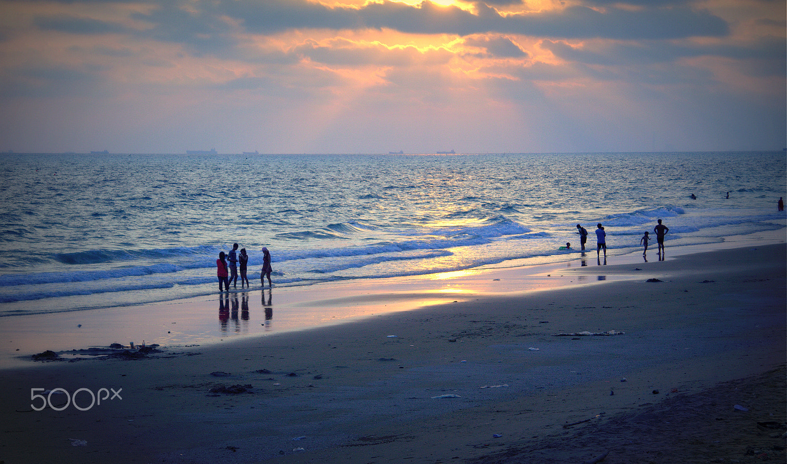 Canon EF-S 17-85mm F4-5.6 IS USM sample photo. Sunset photography