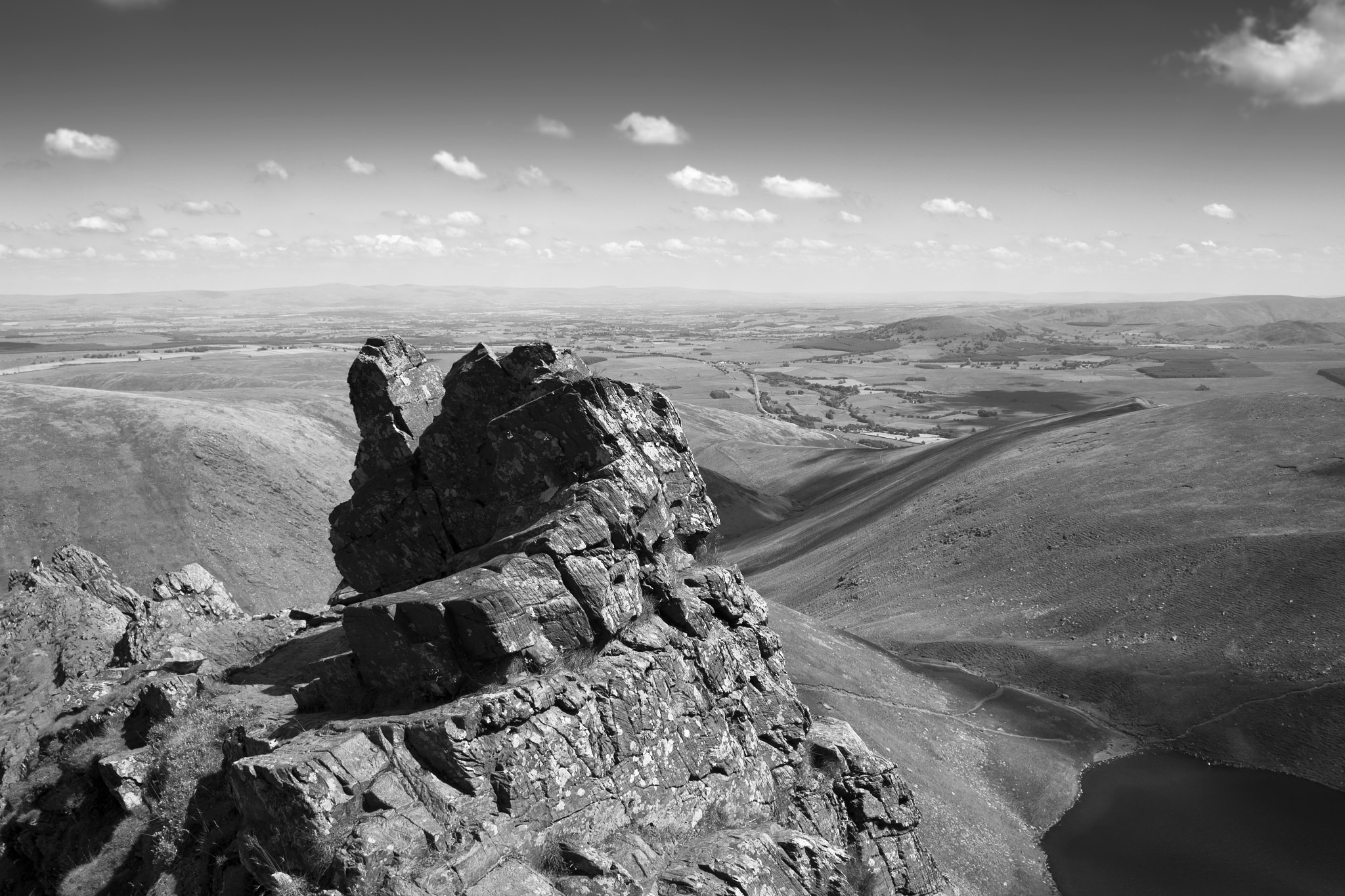 Canon EF-S 17-55mm F2.8 IS USM sample photo. Rock pinnacle  photography