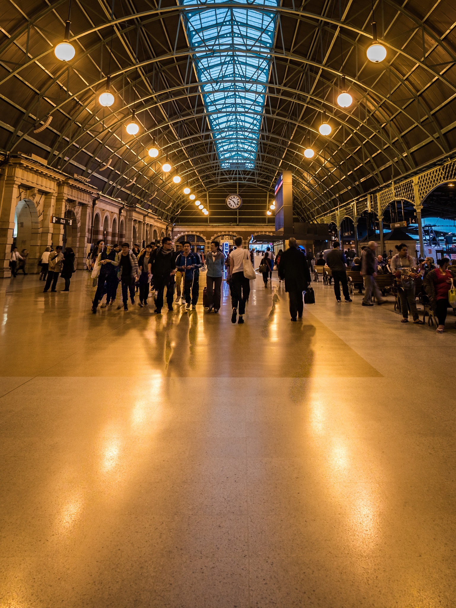 Panasonic Lumix DMC-G7 sample photo. Sydney central station photography