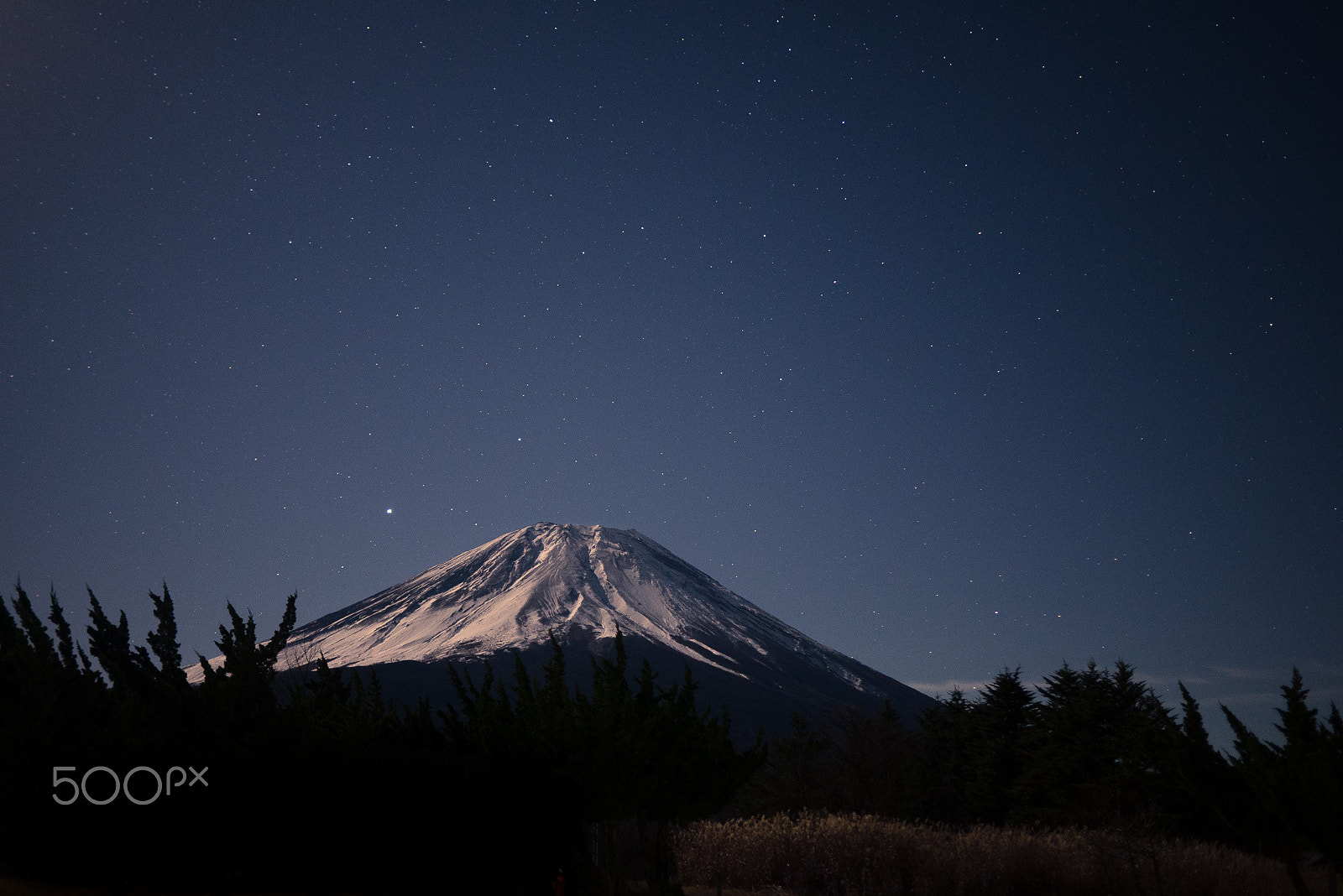 Panasonic Lumix DMC-GX7 + Panasonic Lumix G 20mm F1.7 ASPH sample photo. Mt fuji and its stars photography