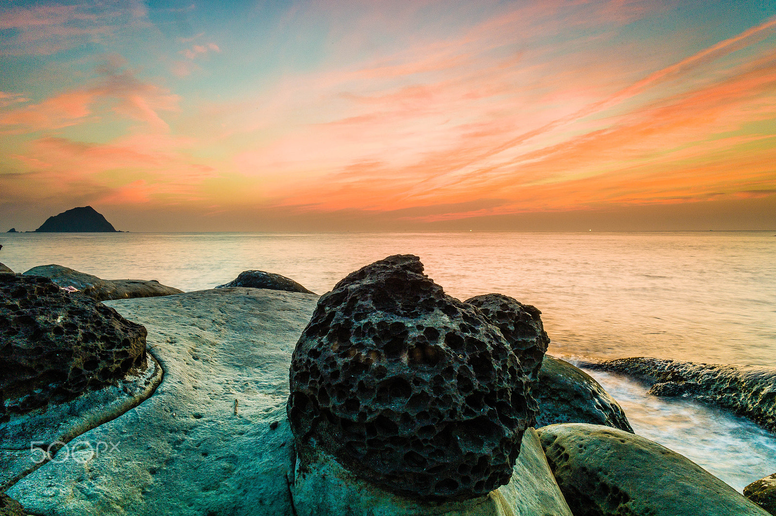 Leica M9 + Leica Super-Elmar-M 21mm F3.4 ASPH sample photo. Sunrise in hoping island(taiwan) photography