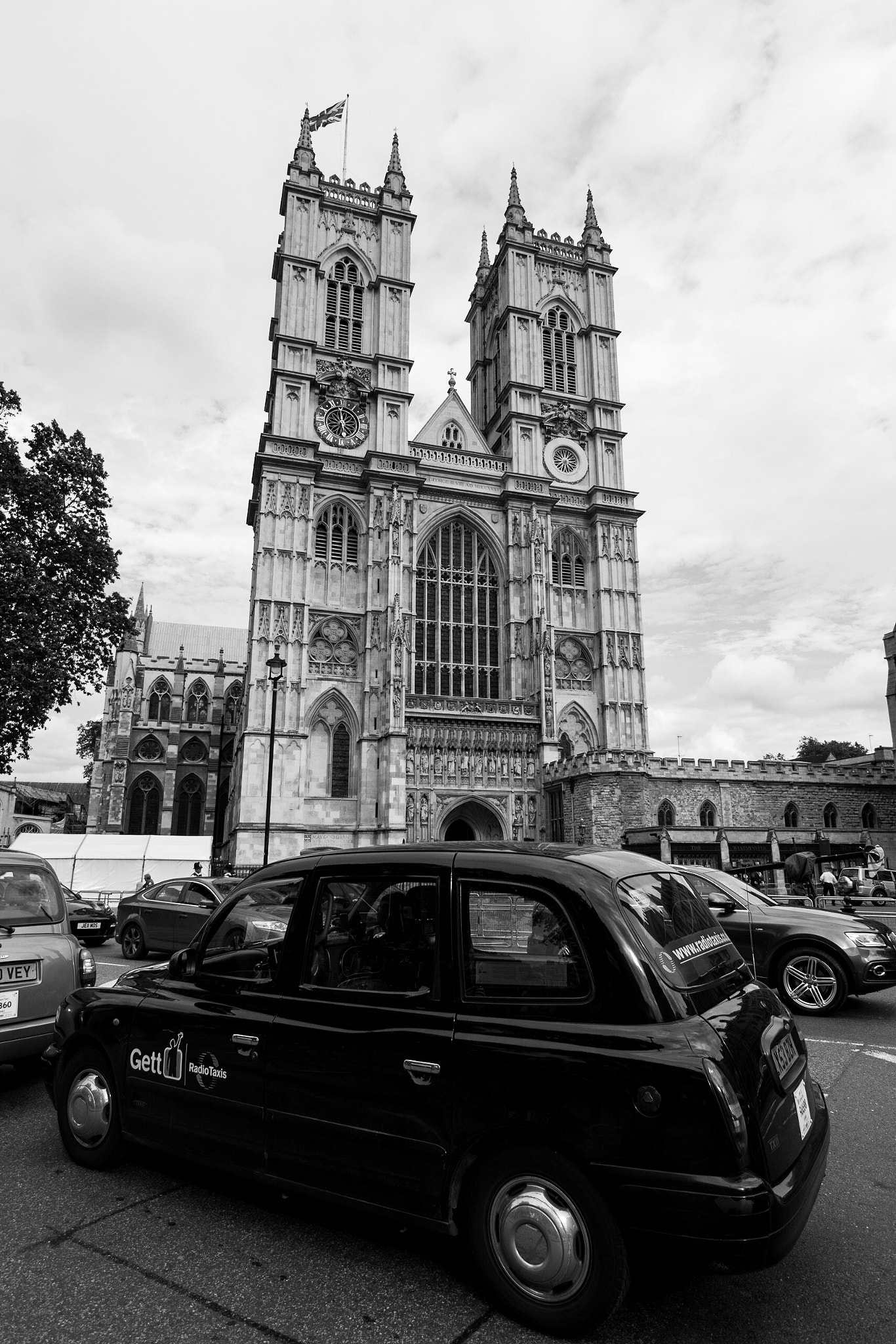 Tokina AT-X Pro 11-16mm F2.8 DX II sample photo. Westminster abbey photography