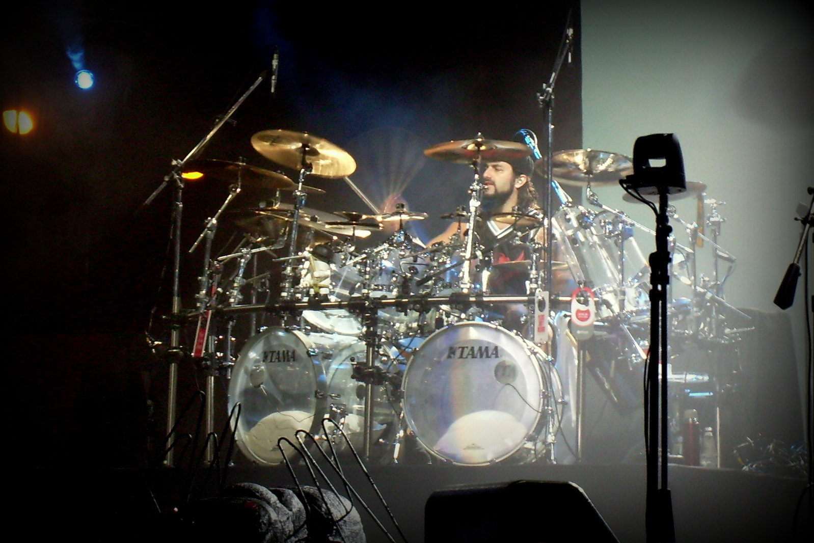 Samsung D70 / D75 / S730 / S750 sample photo. Mike portnoy - dream theater photography
