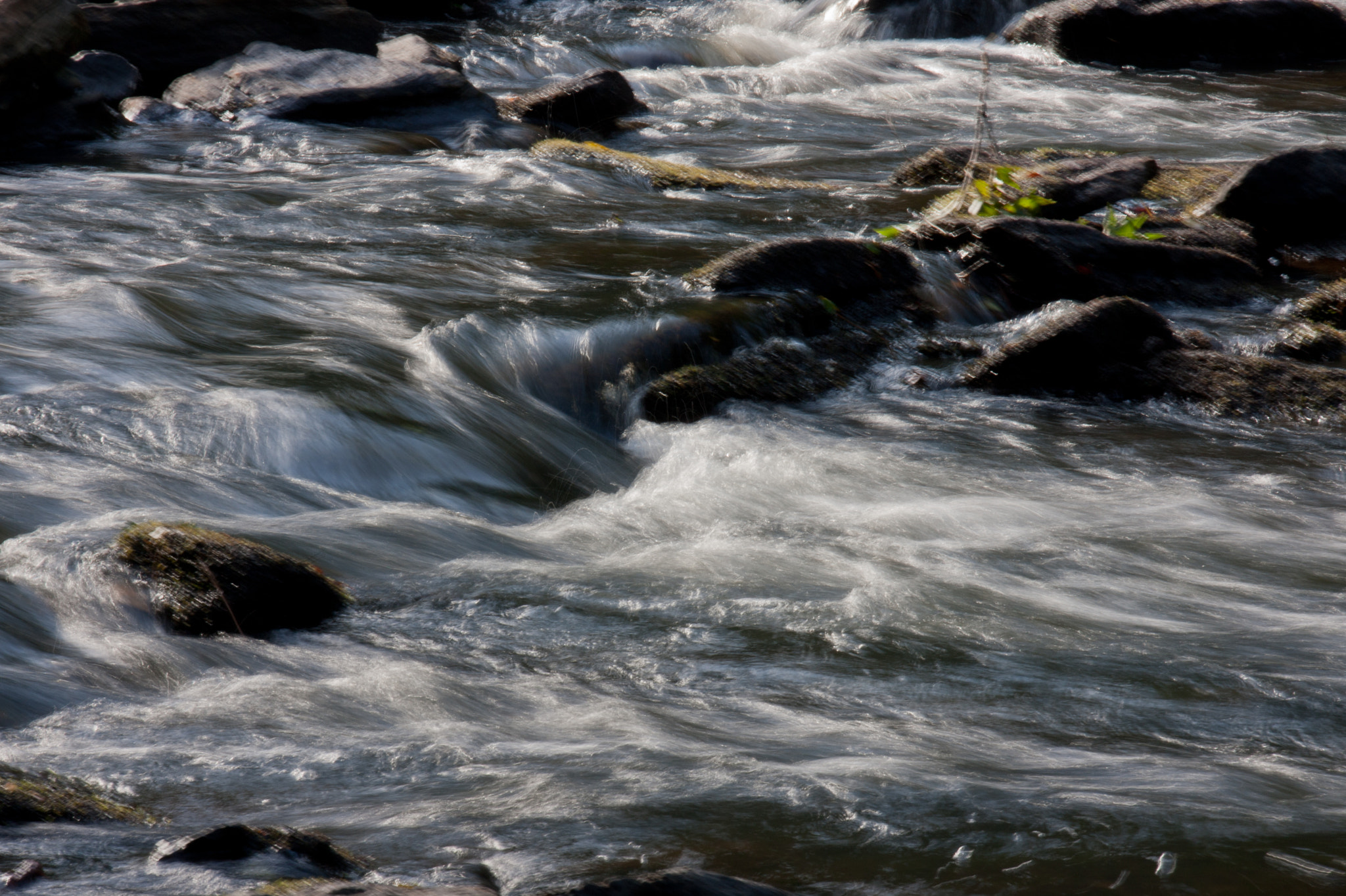 Canon EOS 40D + Tamron AF 18-270mm F3.5-6.3 Di II VC LD Aspherical (IF) MACRO sample photo. Big creek at roswell mill (slow shutter) photography