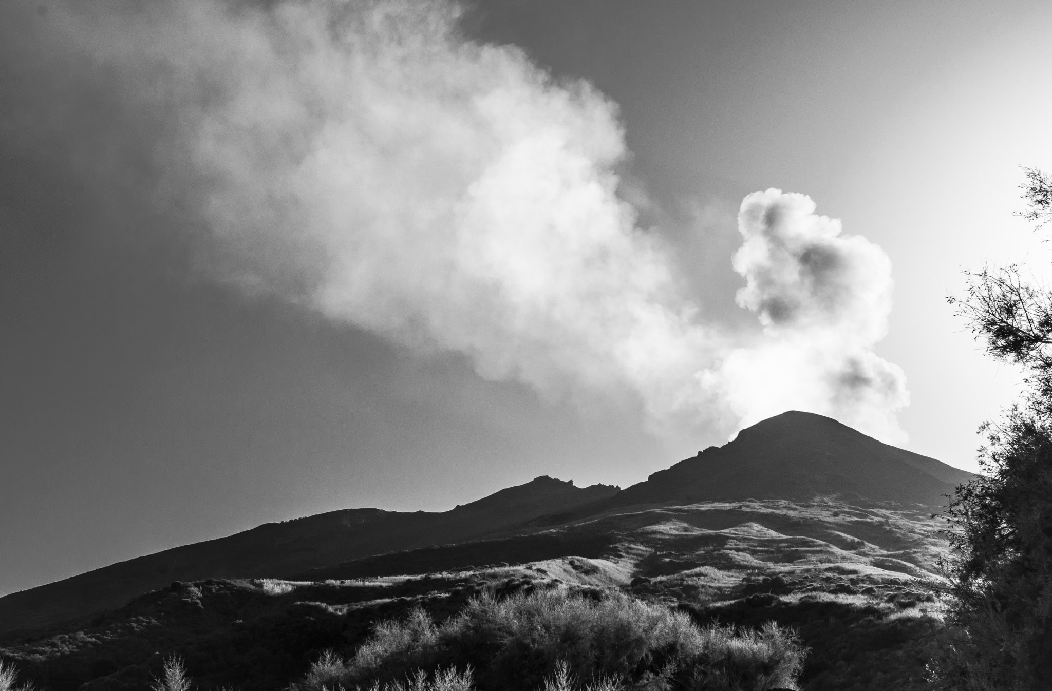 Nikon D7100 + AF Nikkor 28mm f/2.8 sample photo. Stromboli photography